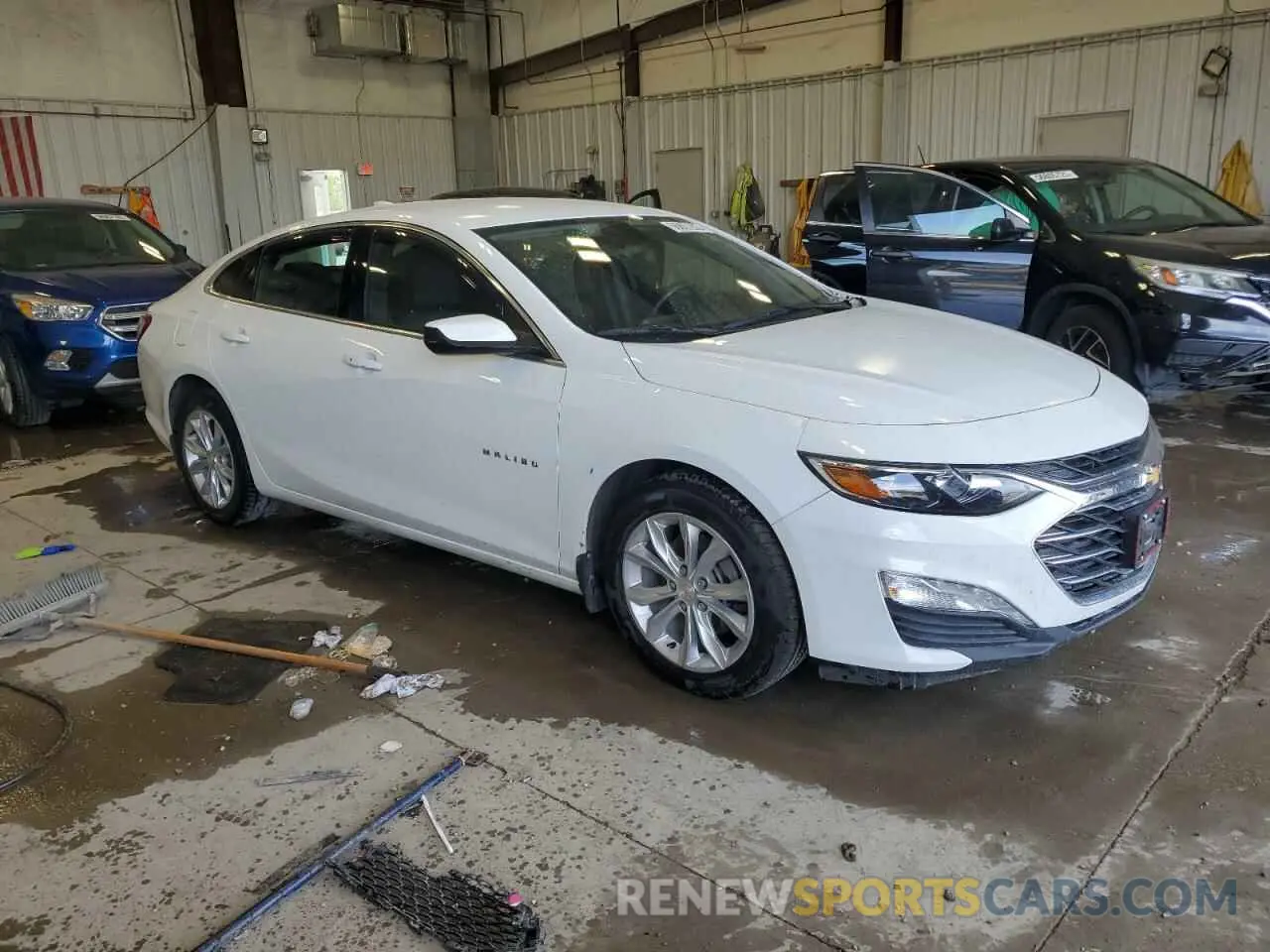 4 Photograph of a damaged car 1G1ZD5ST7MF048719 CHEVROLET MALIBU 2021