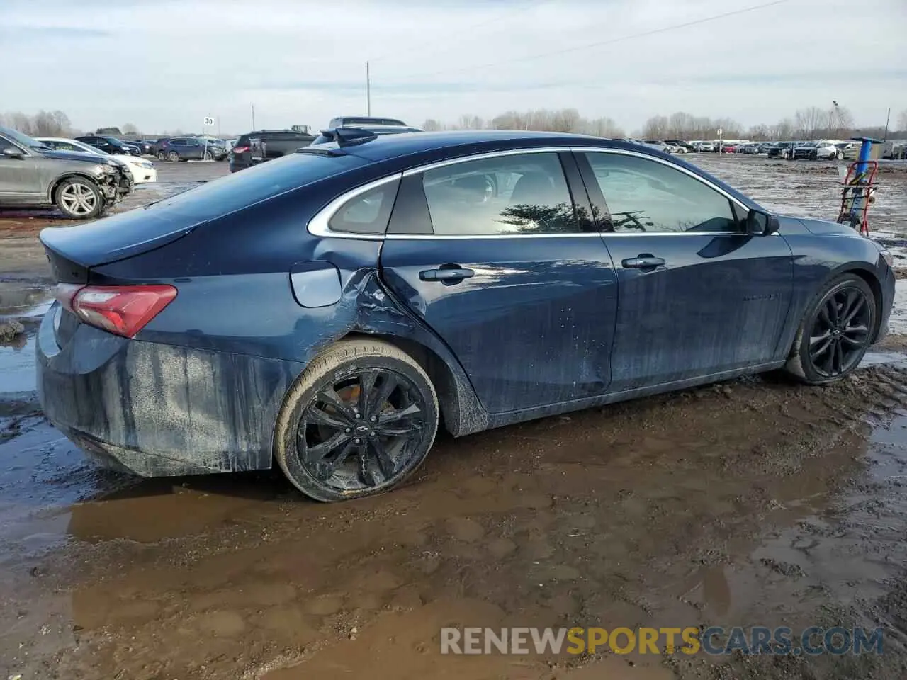 3 Photograph of a damaged car 1G1ZD5ST7MF052155 CHEVROLET MALIBU 2021