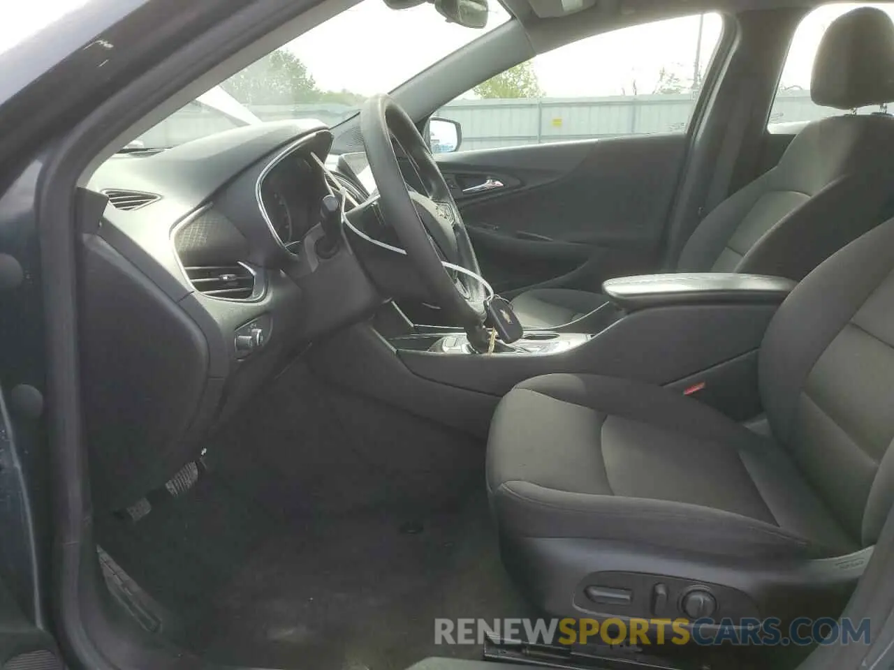7 Photograph of a damaged car 1G1ZD5ST7MF077380 CHEVROLET MALIBU 2021