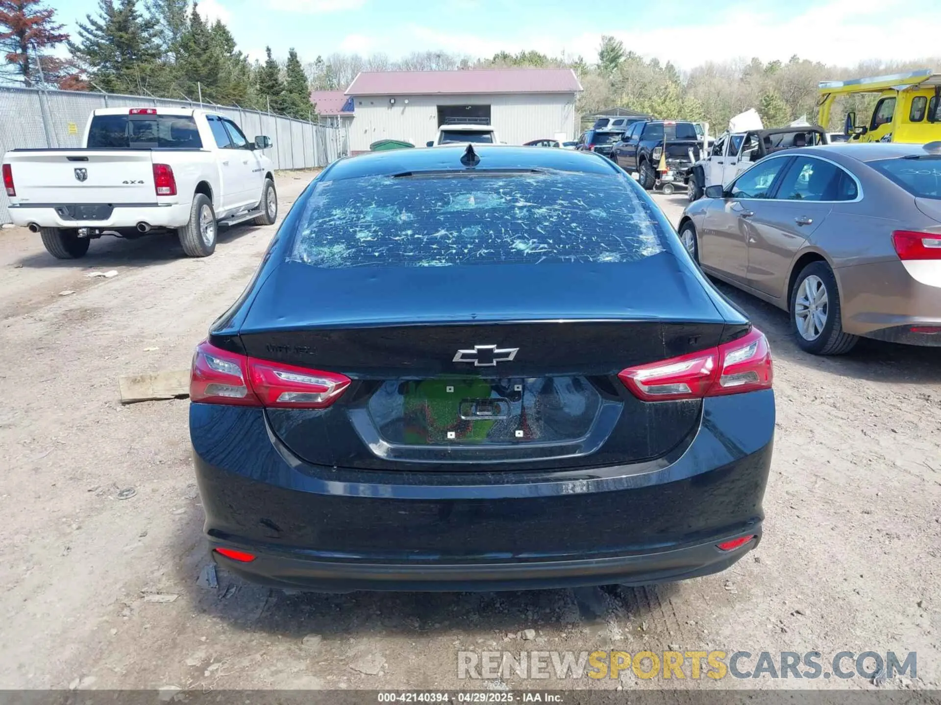 17 Photograph of a damaged car 1G1ZD5ST8MF003093 CHEVROLET MALIBU 2021