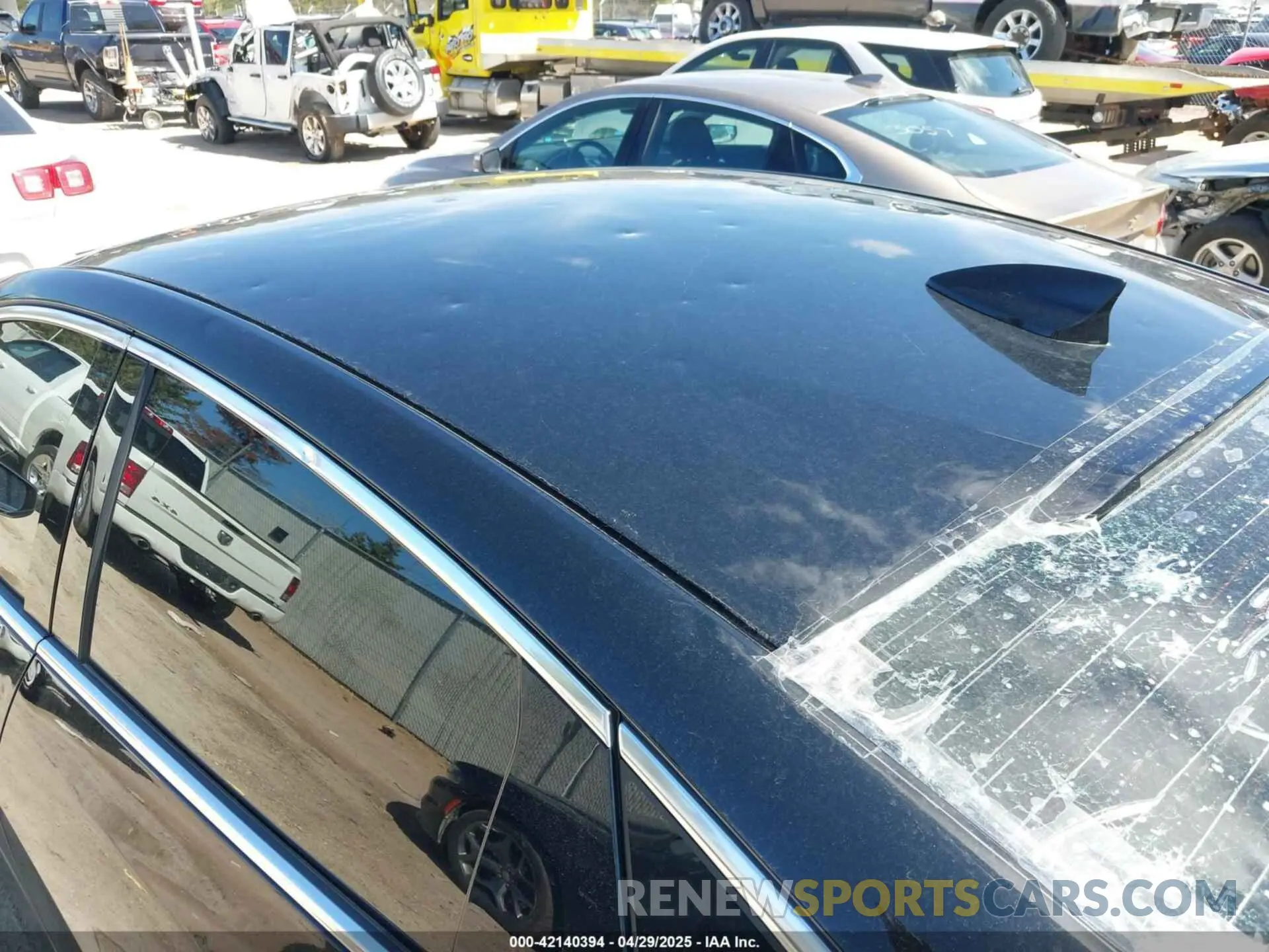 18 Photograph of a damaged car 1G1ZD5ST8MF003093 CHEVROLET MALIBU 2021