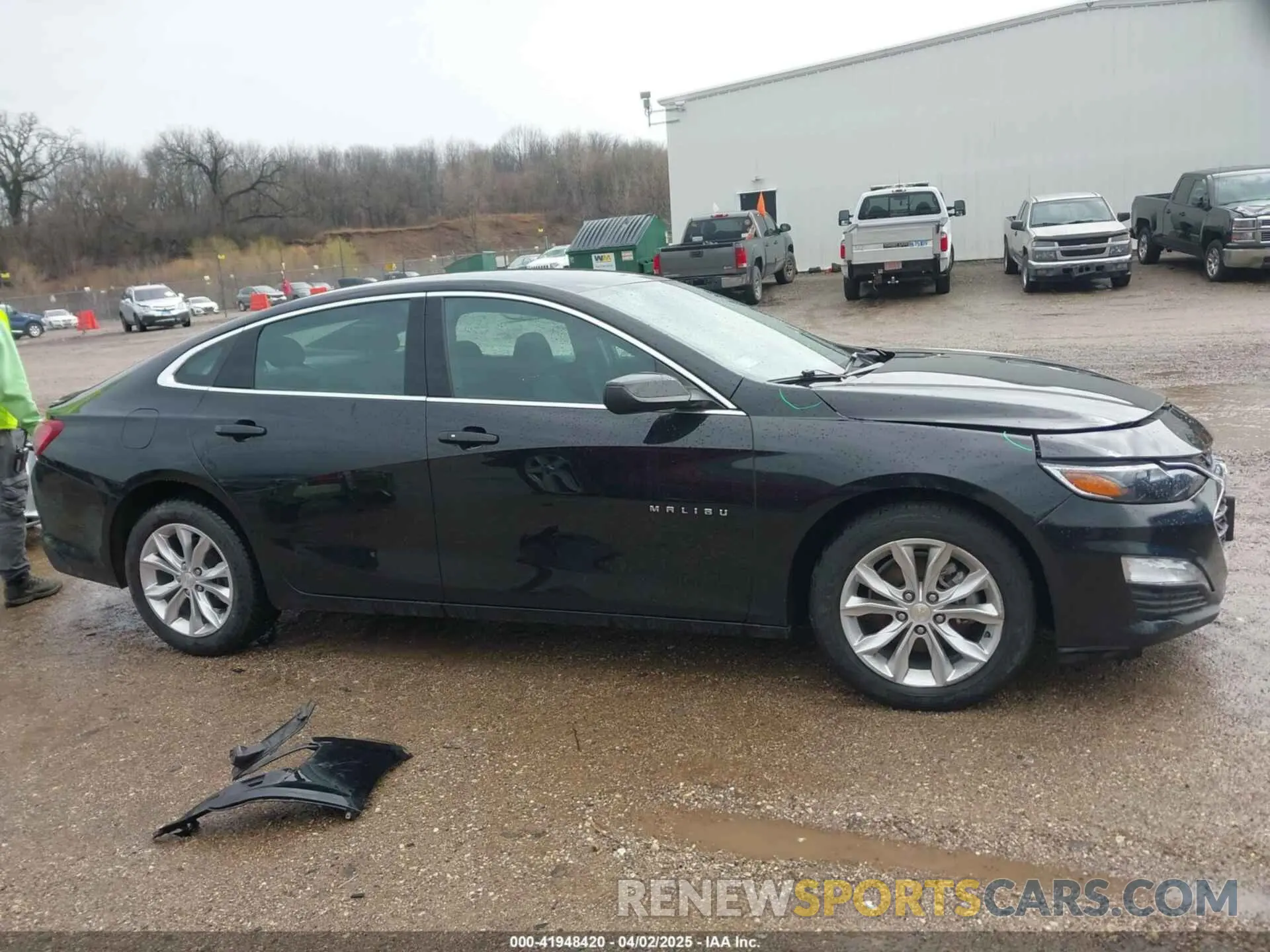 13 Photograph of a damaged car 1G1ZD5ST8MF003532 CHEVROLET MALIBU 2021