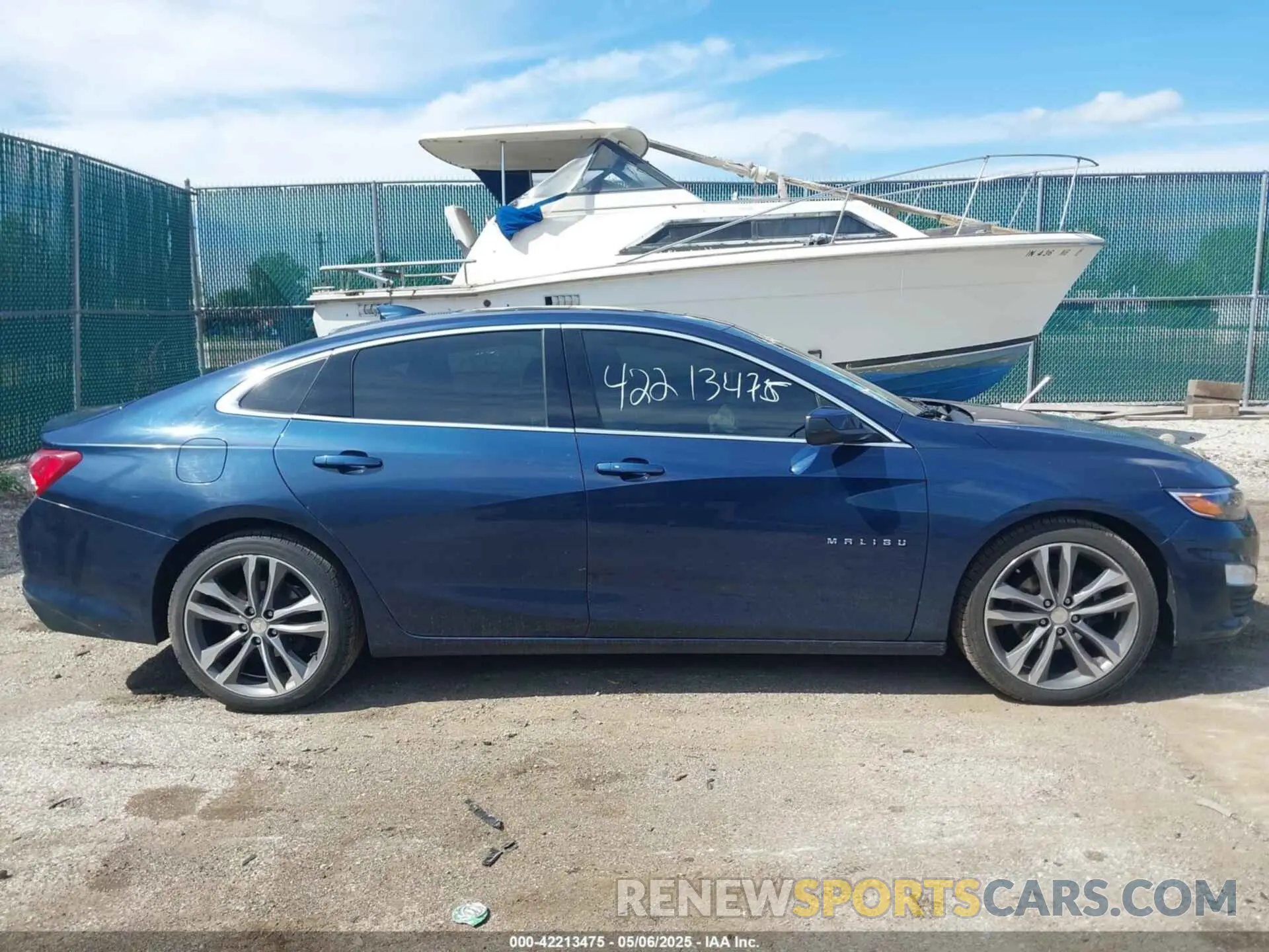 13 Photograph of a damaged car 1G1ZD5ST8MF005720 CHEVROLET MALIBU 2021