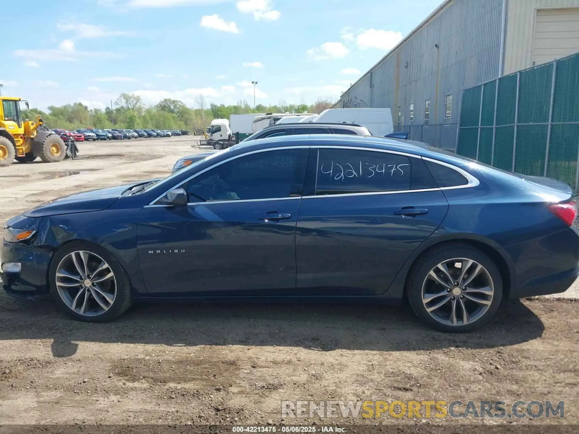 14 Photograph of a damaged car 1G1ZD5ST8MF005720 CHEVROLET MALIBU 2021