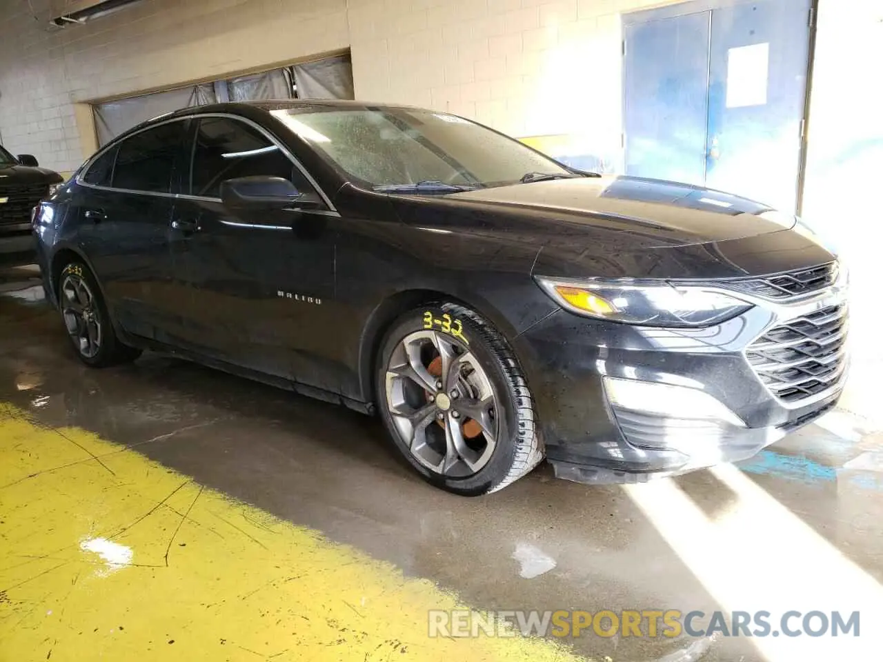 4 Photograph of a damaged car 1G1ZD5ST8MF016913 CHEVROLET MALIBU 2021