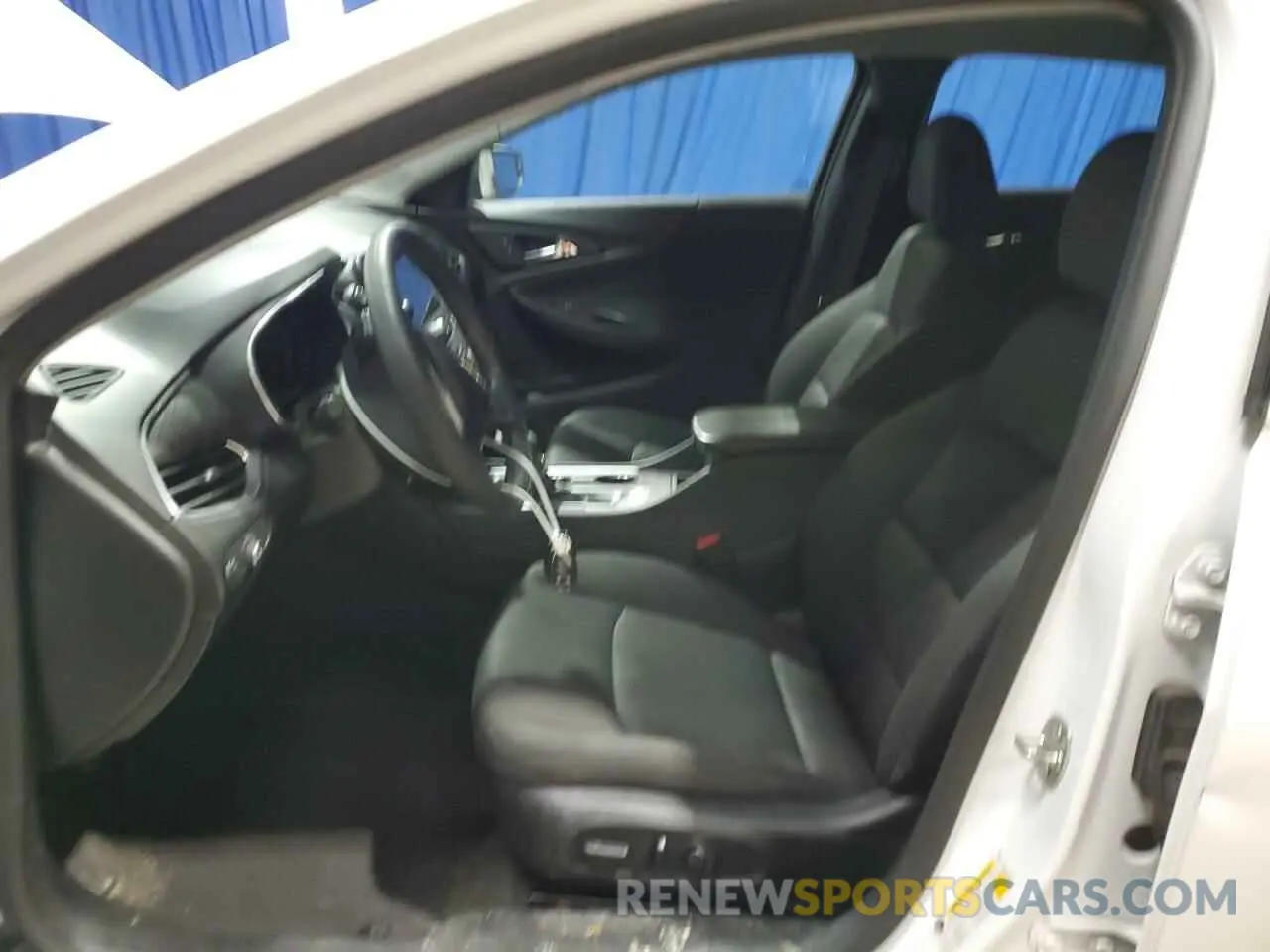 7 Photograph of a damaged car 1G1ZD5ST8MF020816 CHEVROLET MALIBU 2021
