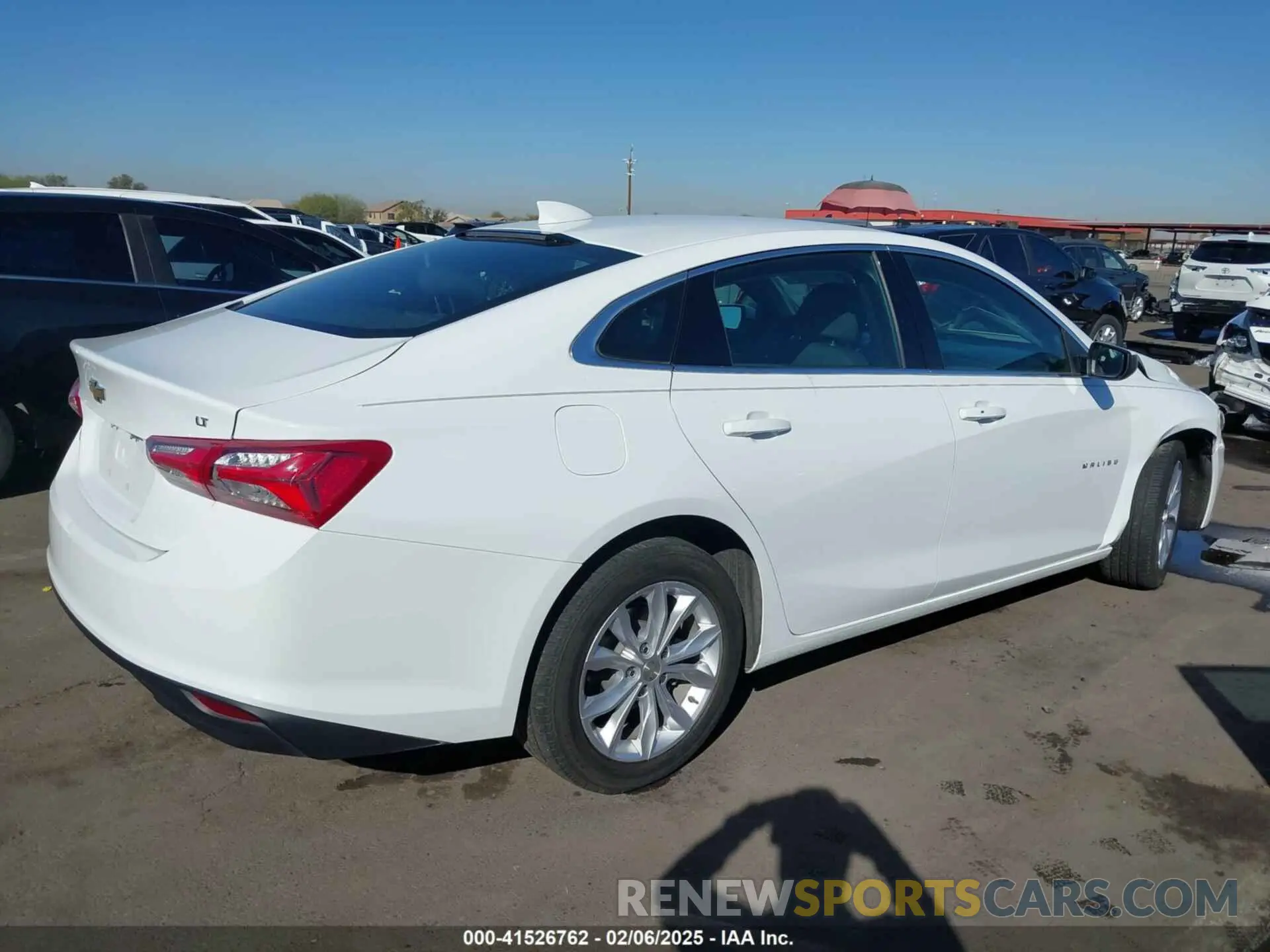 4 Photograph of a damaged car 1G1ZD5ST8MF044159 CHEVROLET MALIBU 2021
