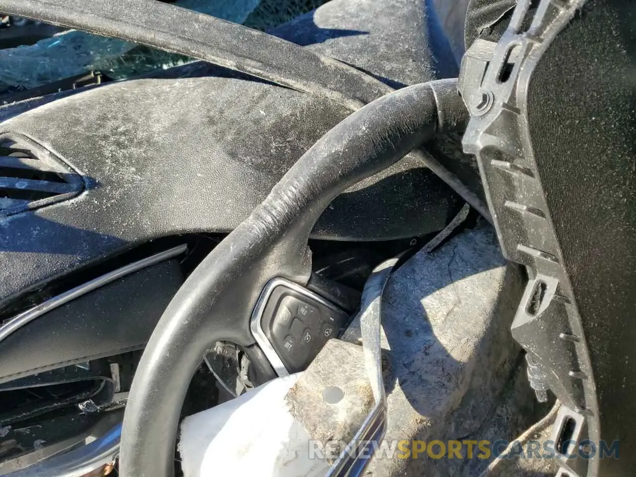 9 Photograph of a damaged car 1G1ZD5ST8MF051502 CHEVROLET MALIBU 2021