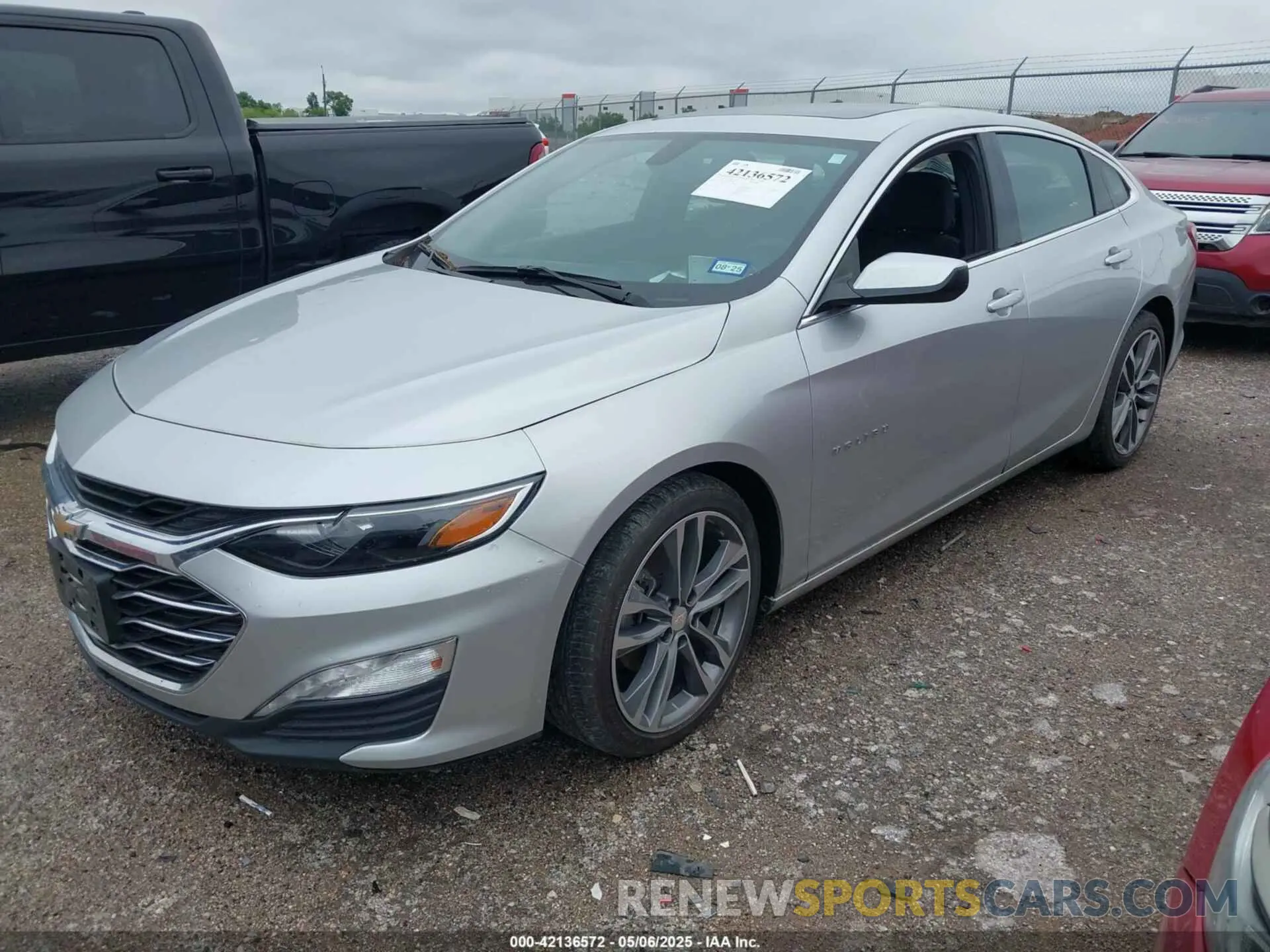 2 Photograph of a damaged car 1G1ZD5ST8MF054528 CHEVROLET MALIBU 2021