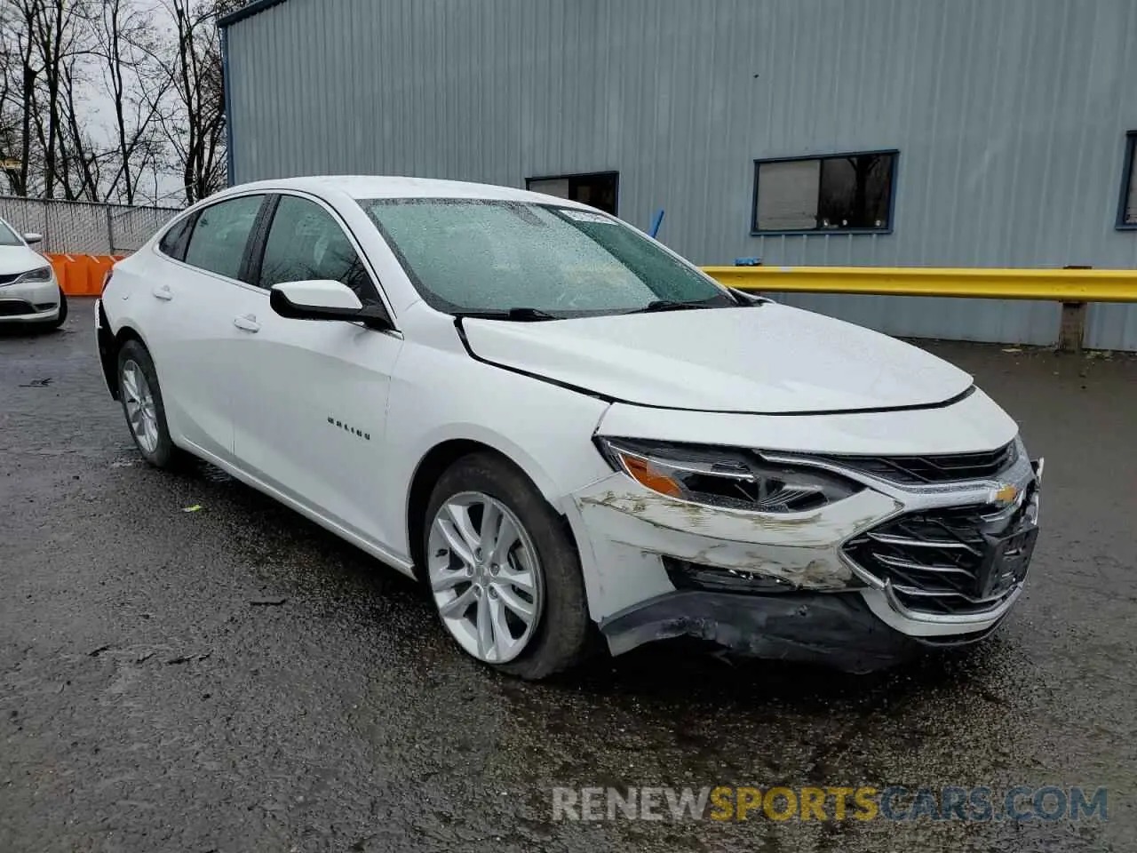 4 Photograph of a damaged car 1G1ZD5ST8MF060376 CHEVROLET MALIBU 2021