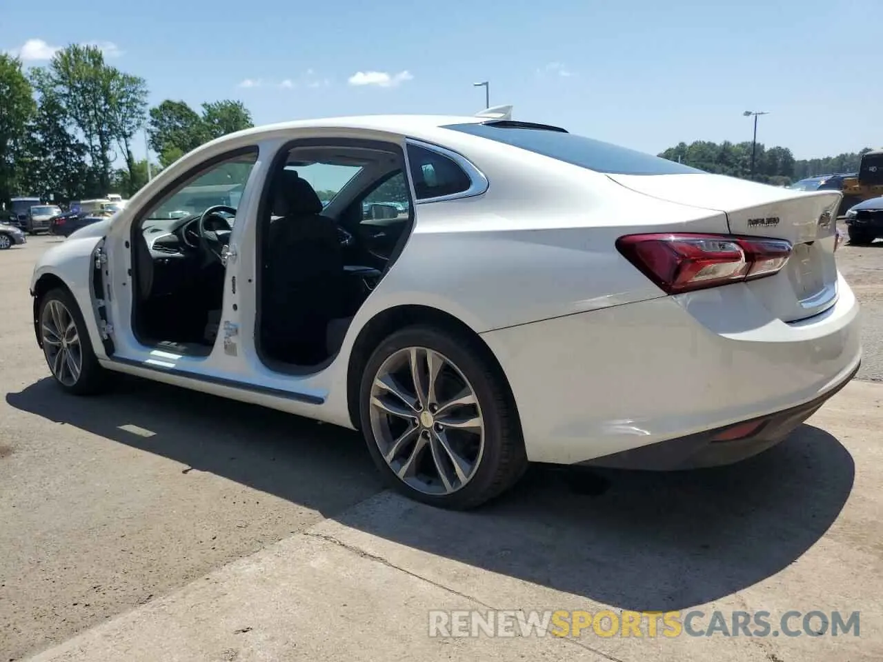 2 Photograph of a damaged car 1G1ZD5ST8MF073354 CHEVROLET MALIBU 2021