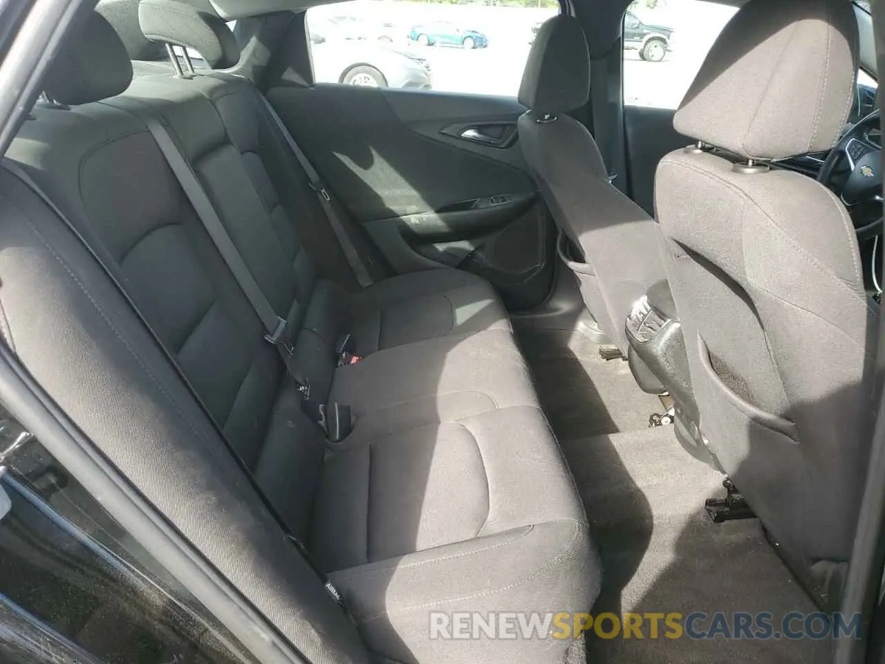 11 Photograph of a damaged car 1G1ZD5ST9MF005175 CHEVROLET MALIBU 2021