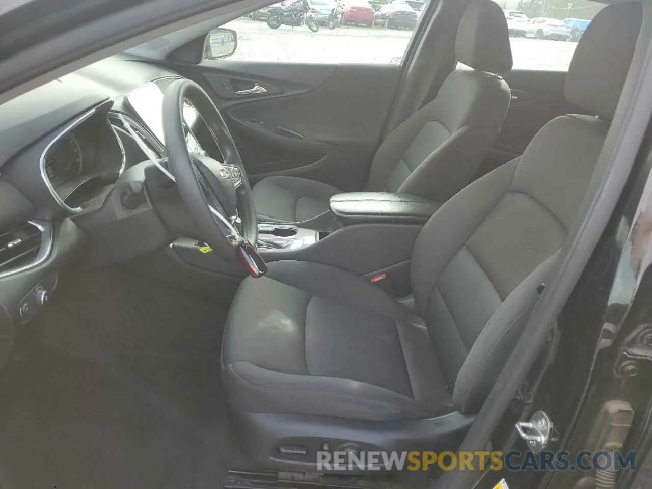 7 Photograph of a damaged car 1G1ZD5ST9MF005175 CHEVROLET MALIBU 2021