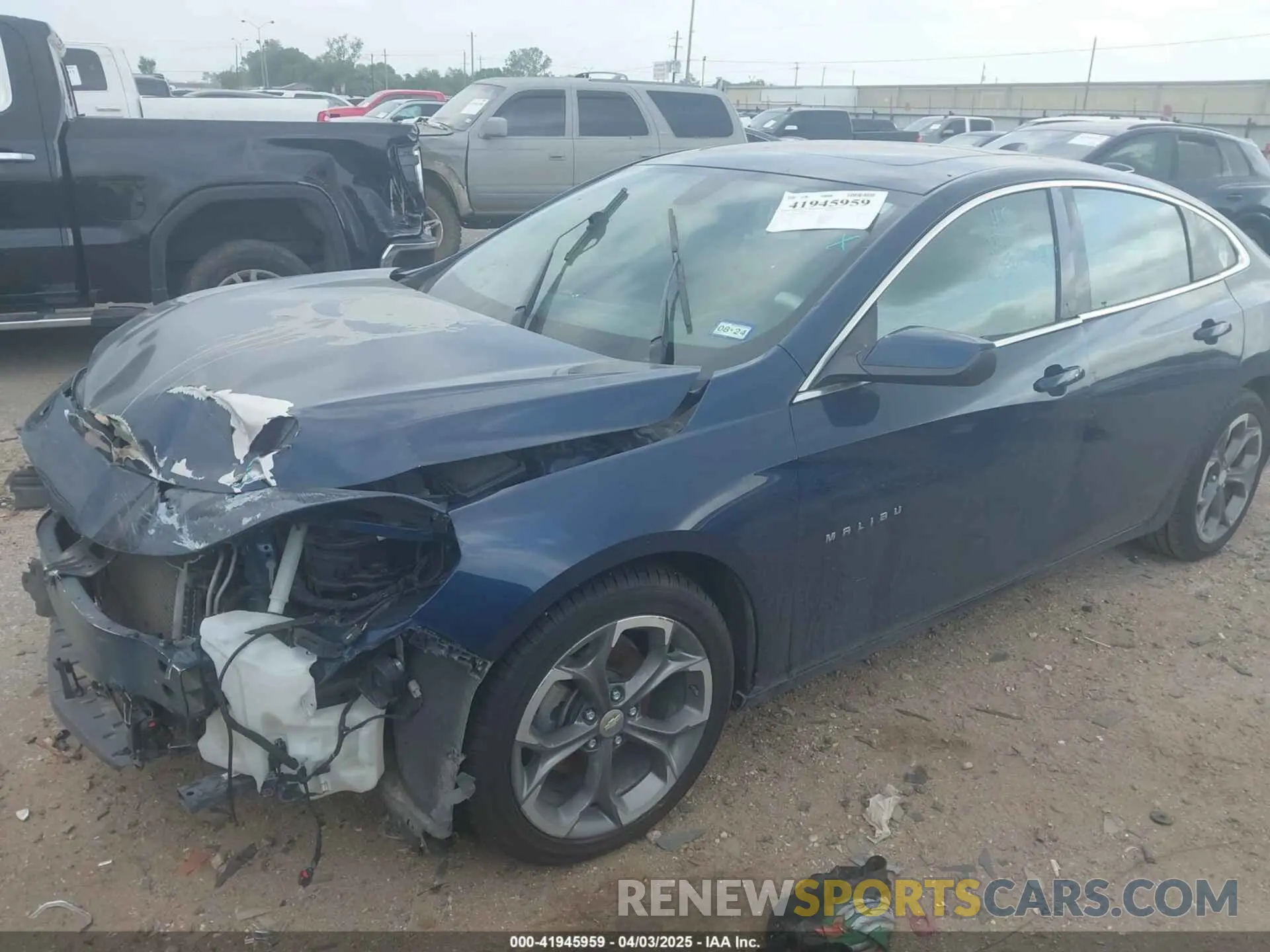 2 Photograph of a damaged car 1G1ZD5ST9MF005774 CHEVROLET MALIBU 2021
