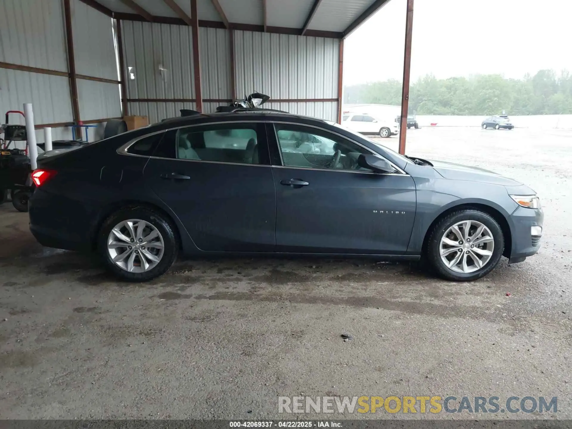 13 Photograph of a damaged car 1G1ZD5ST9MF010361 CHEVROLET MALIBU 2021