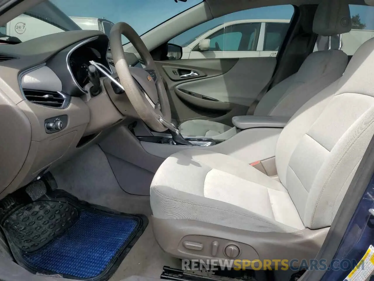 7 Photograph of a damaged car 1G1ZD5ST9MF019108 CHEVROLET MALIBU 2021