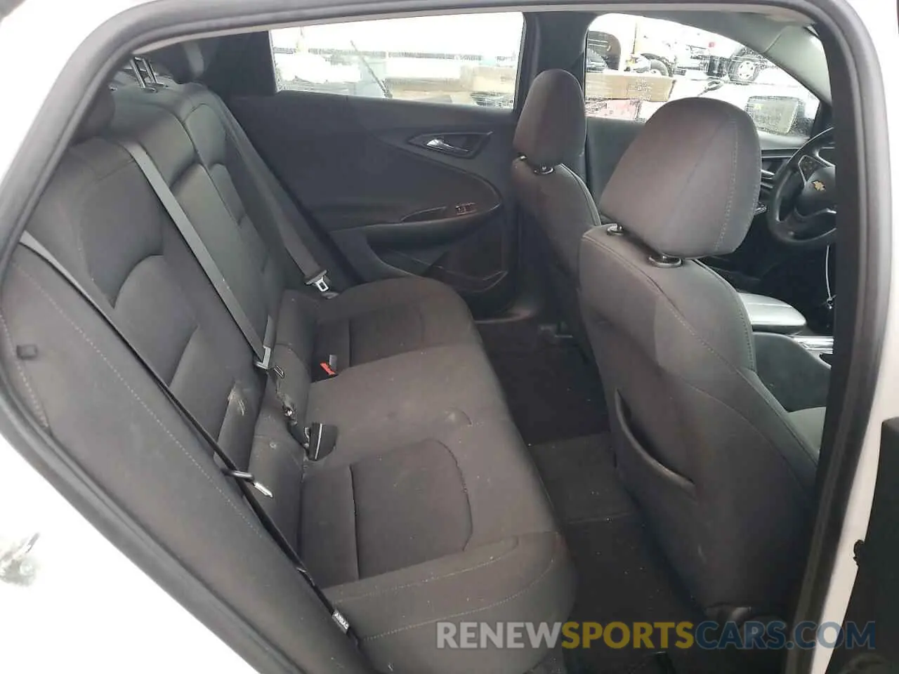 10 Photograph of a damaged car 1G1ZD5ST9MF022185 CHEVROLET MALIBU 2021