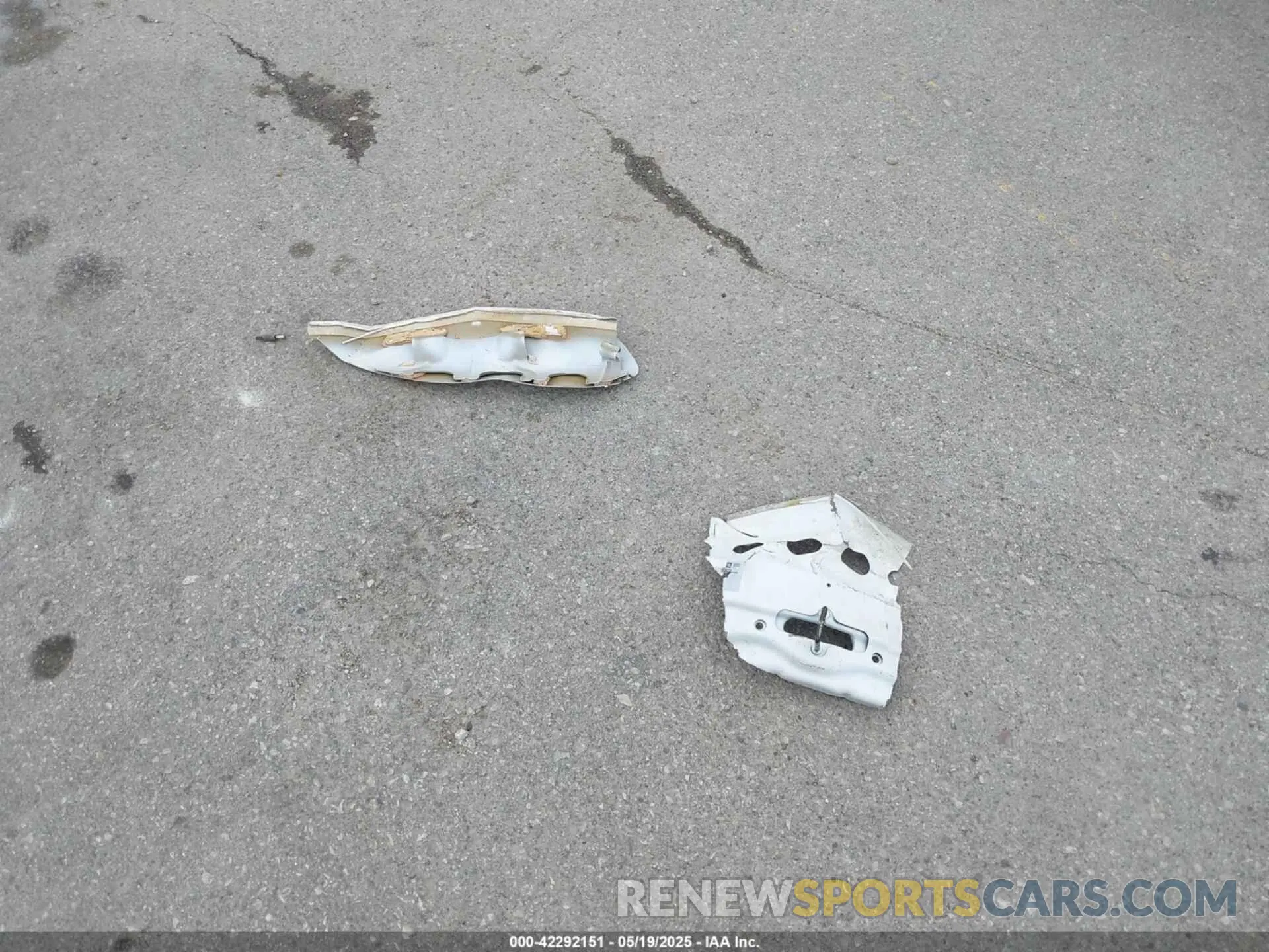 12 Photograph of a damaged car 1G1ZD5ST9MF025068 CHEVROLET MALIBU 2021