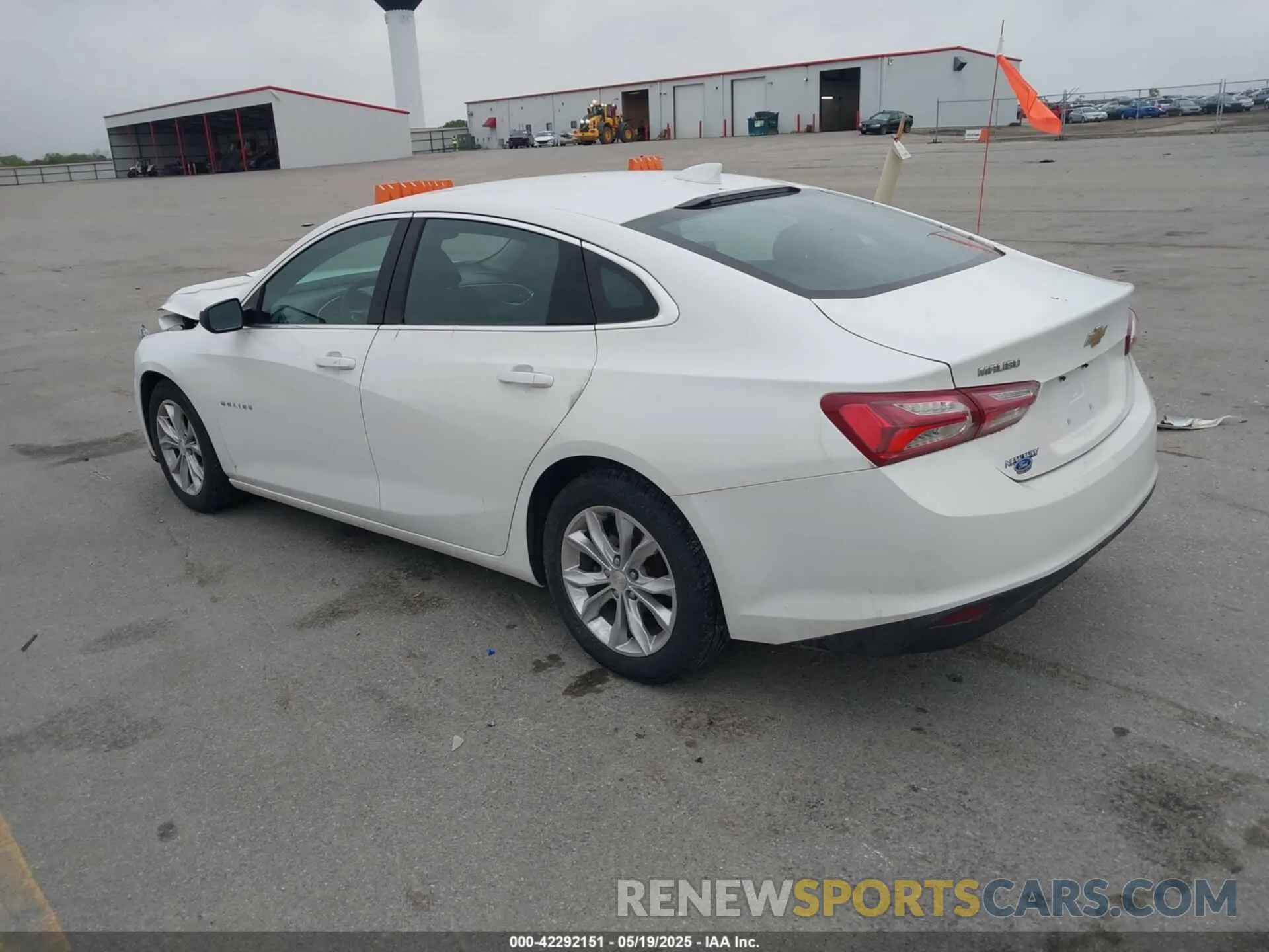 3 Photograph of a damaged car 1G1ZD5ST9MF025068 CHEVROLET MALIBU 2021