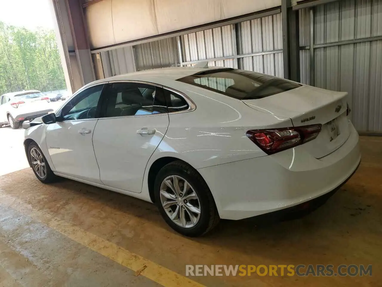 2 Photograph of a damaged car 1G1ZD5ST9MF028424 CHEVROLET MALIBU 2021