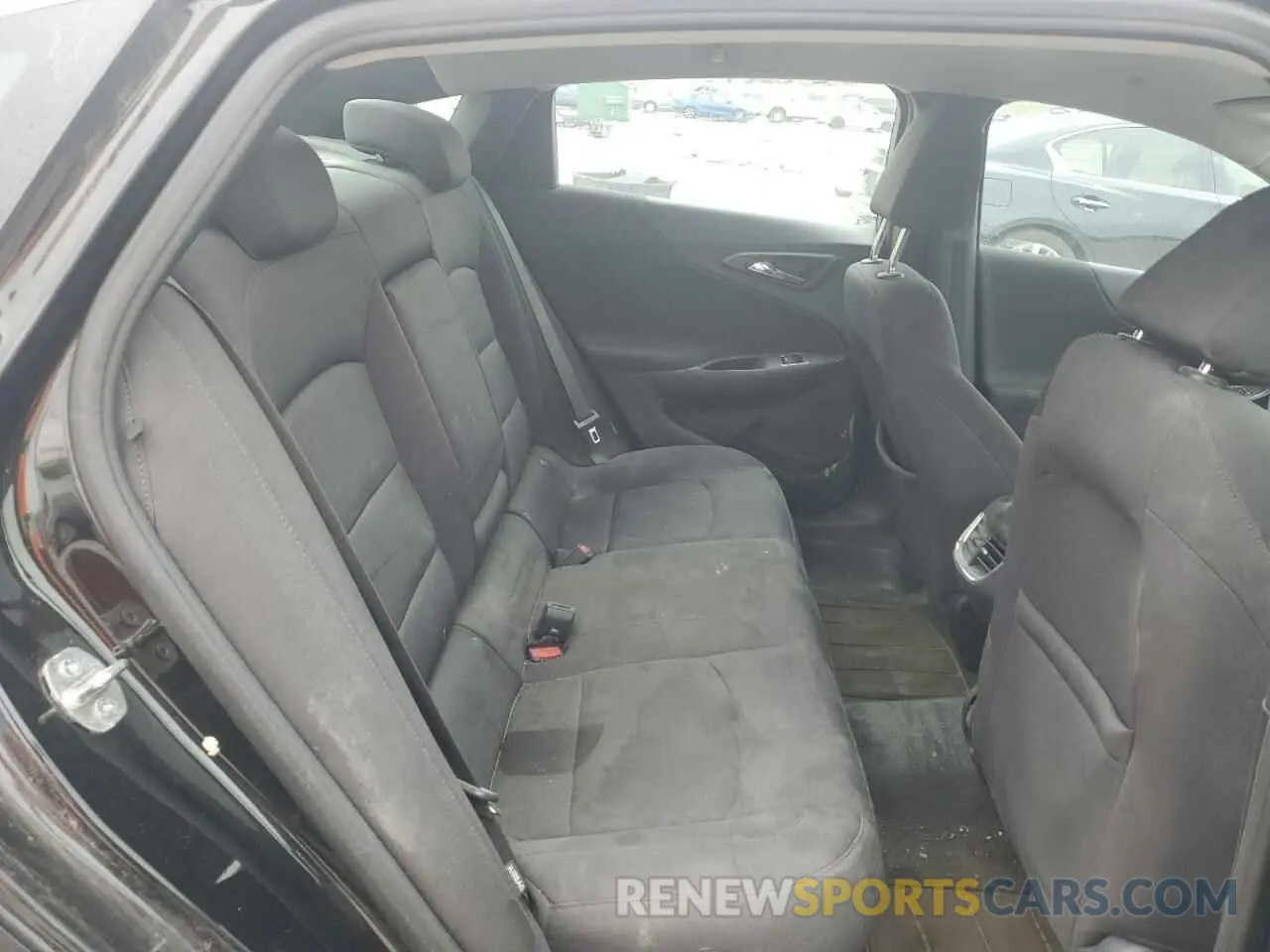 10 Photograph of a damaged car 1G1ZD5ST9MF073024 CHEVROLET MALIBU 2021