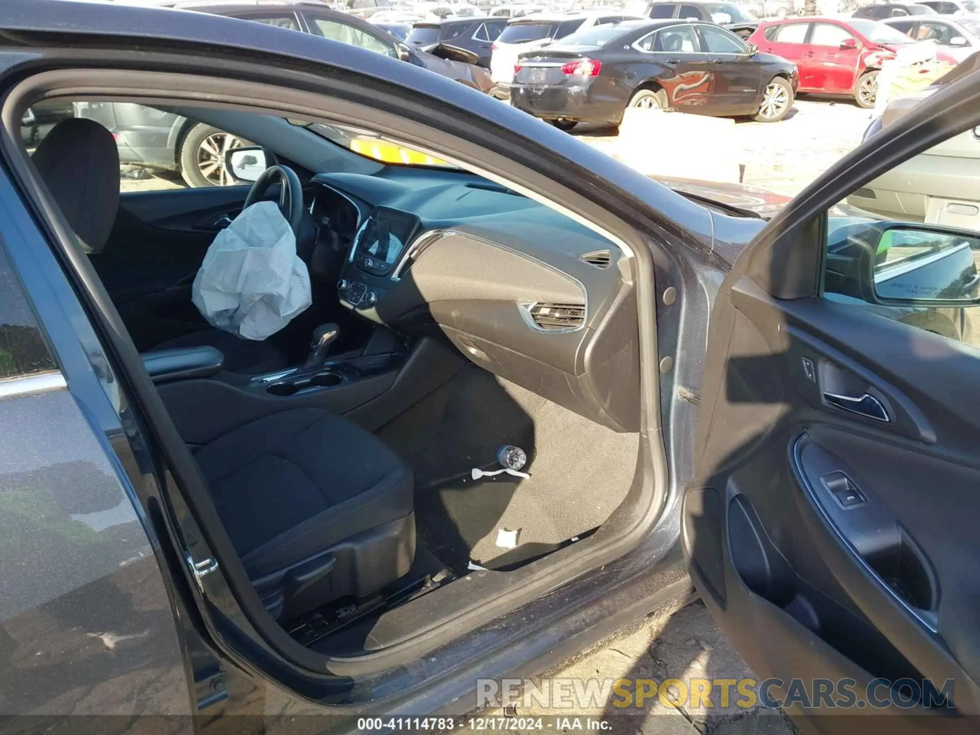 5 Photograph of a damaged car 1G1ZD5STXMF005816 CHEVROLET MALIBU 2021