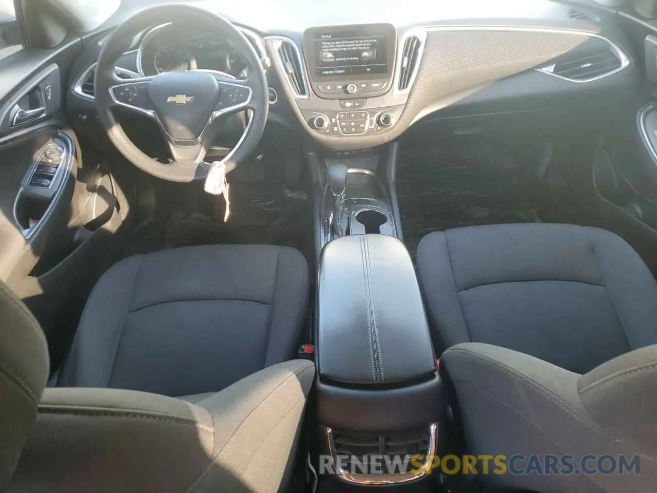 8 Photograph of a damaged car 1G1ZD5STXMF008067 CHEVROLET MALIBU 2021