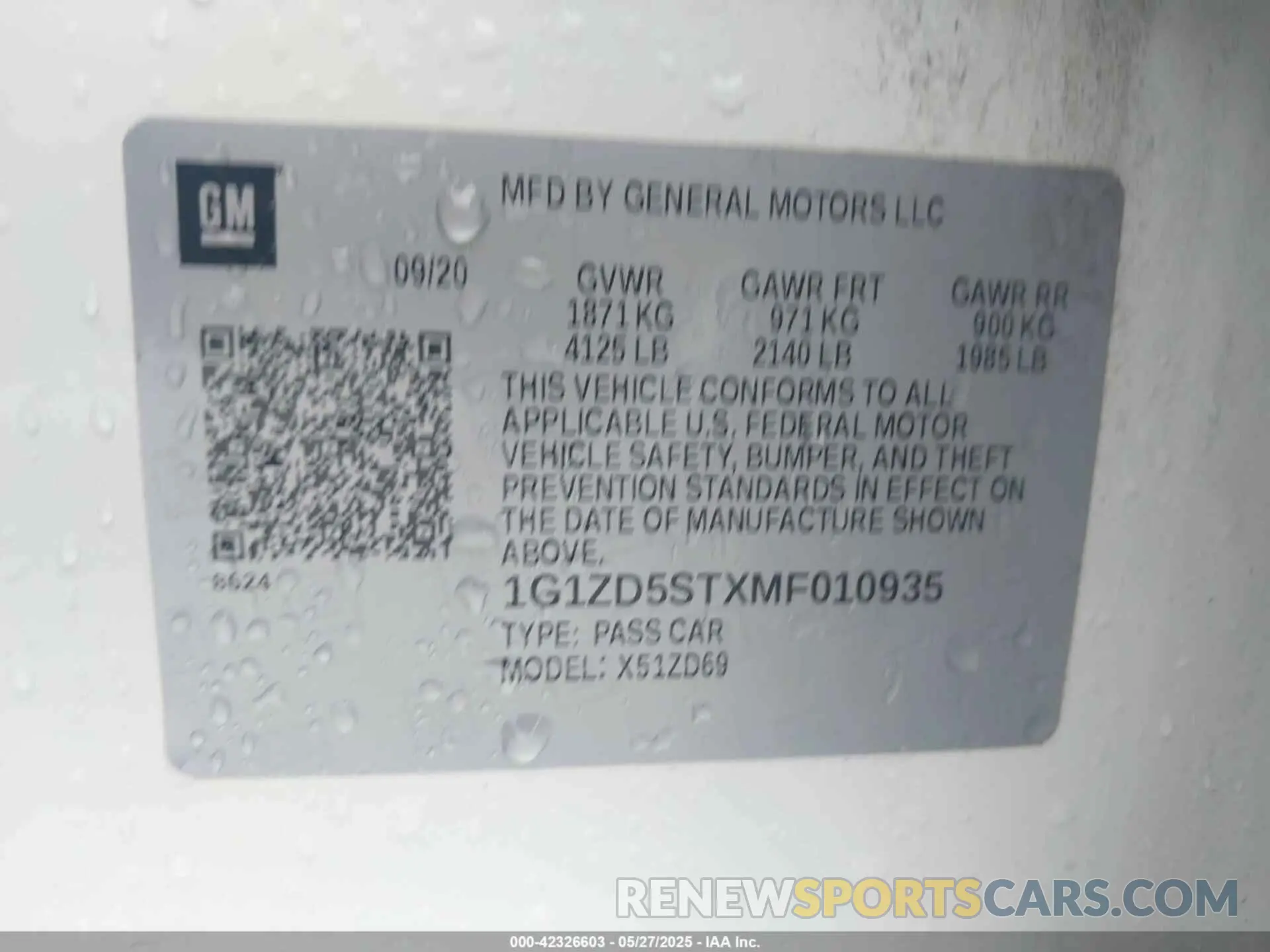 9 Photograph of a damaged car 1G1ZD5STXMF010935 CHEVROLET MALIBU 2021