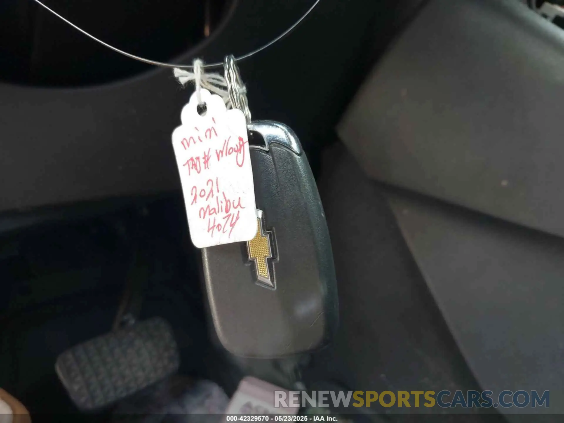 11 Photograph of a damaged car 1G1ZD5STXMF022759 CHEVROLET MALIBU 2021