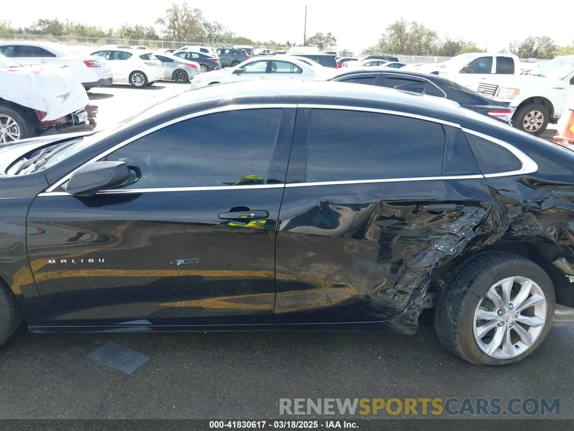 15 Photograph of a damaged car 1G1ZD5STXMF030263 CHEVROLET MALIBU 2021