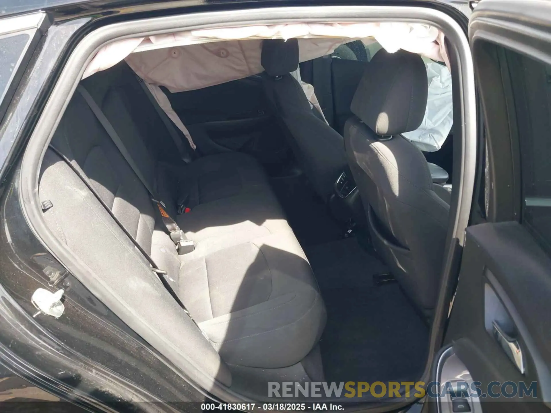 8 Photograph of a damaged car 1G1ZD5STXMF030263 CHEVROLET MALIBU 2021