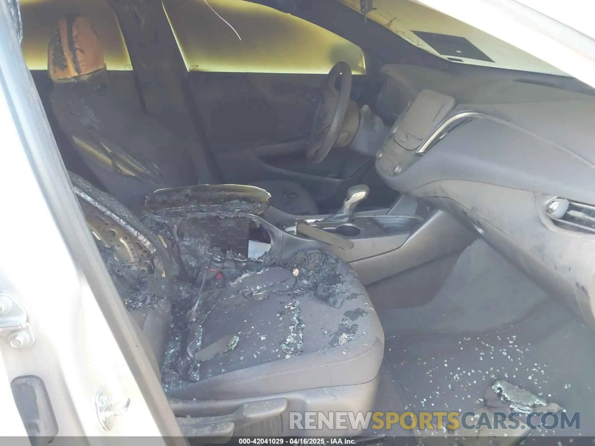 5 Photograph of a damaged car 1G1ZD5STXMF073338 CHEVROLET MALIBU 2021