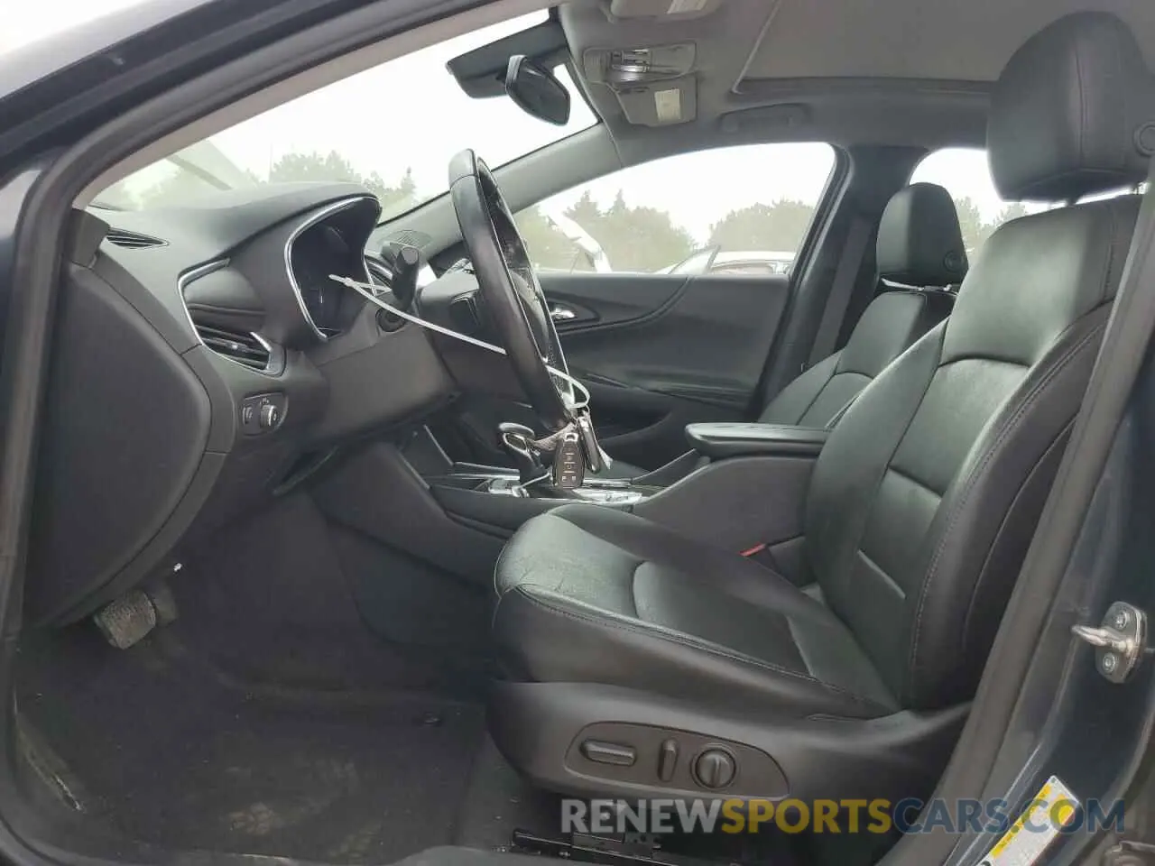 7 Photograph of a damaged car 1G1ZE5SX0MF018140 CHEVROLET MALIBU 2021