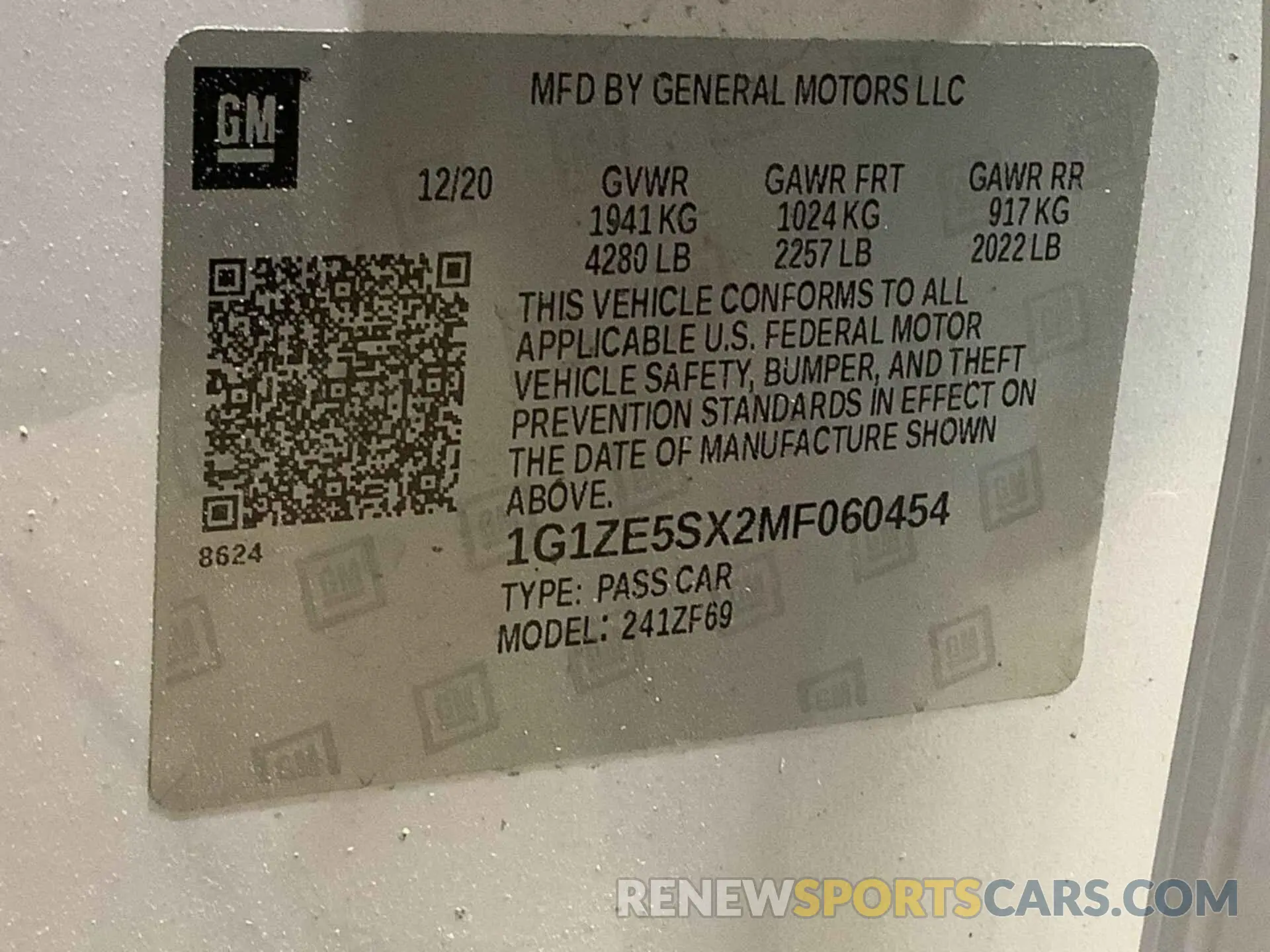 32 Photograph of a damaged car 1G1ZE5SX2MF060454 CHEVROLET MALIBU 2021