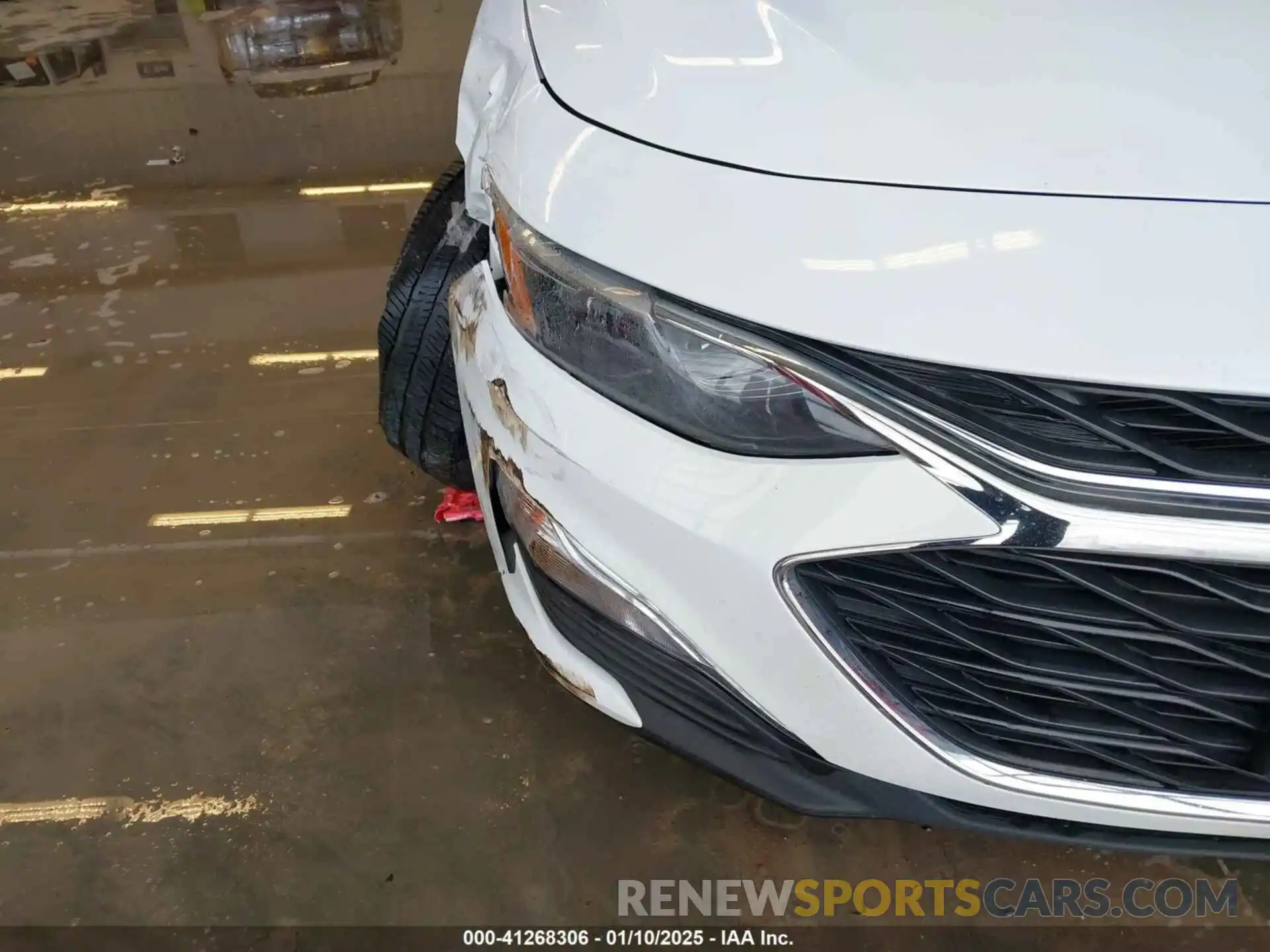 17 Photograph of a damaged car 1G1ZG5ST1MF021197 CHEVROLET MALIBU 2021