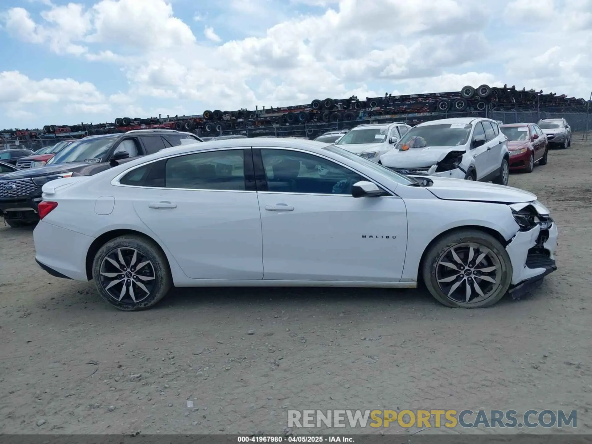 13 Photograph of a damaged car 1G1ZG5ST1MF085692 CHEVROLET MALIBU 2021