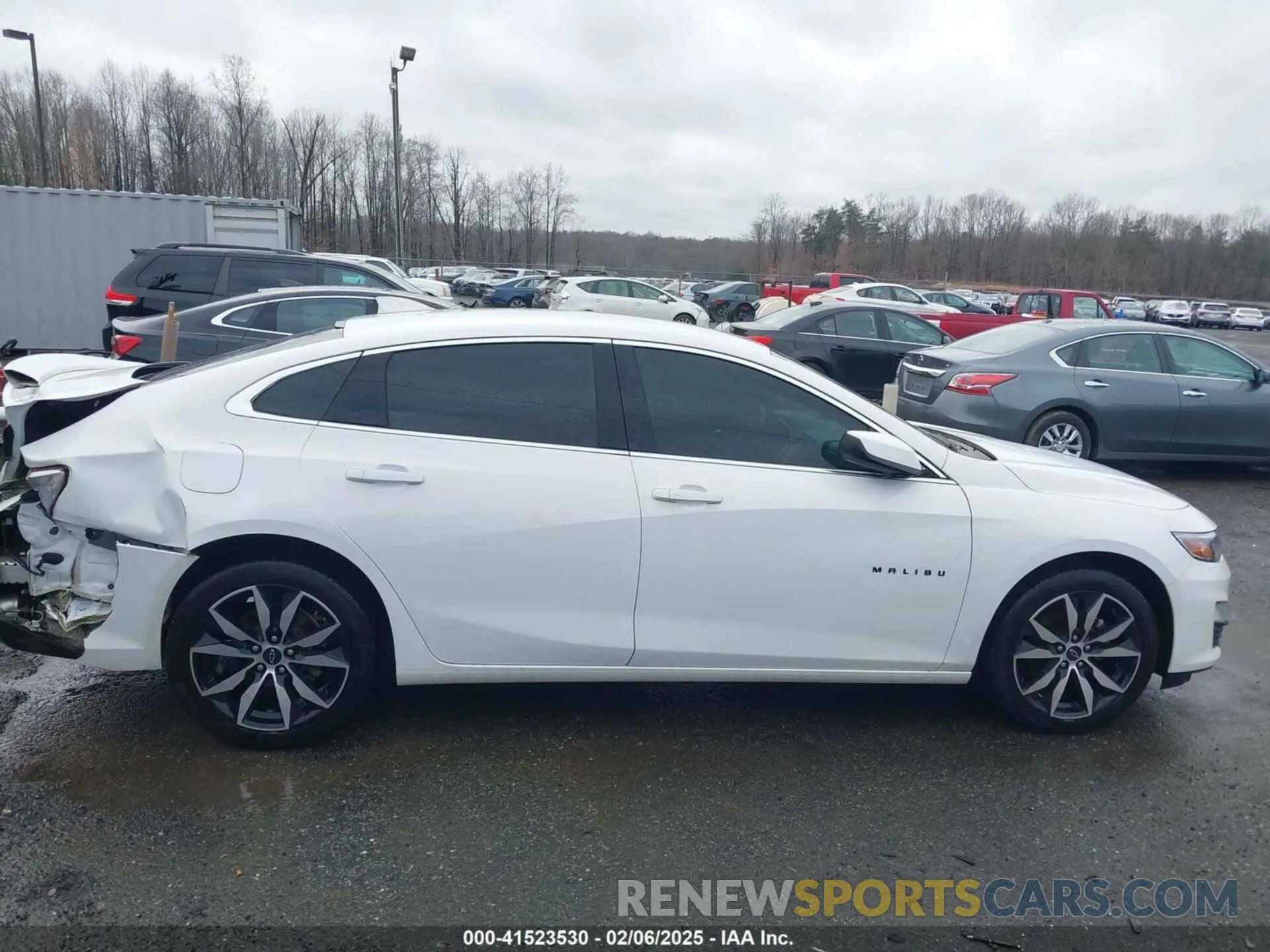 13 Photograph of a damaged car 1G1ZG5ST3MF030273 CHEVROLET MALIBU 2021