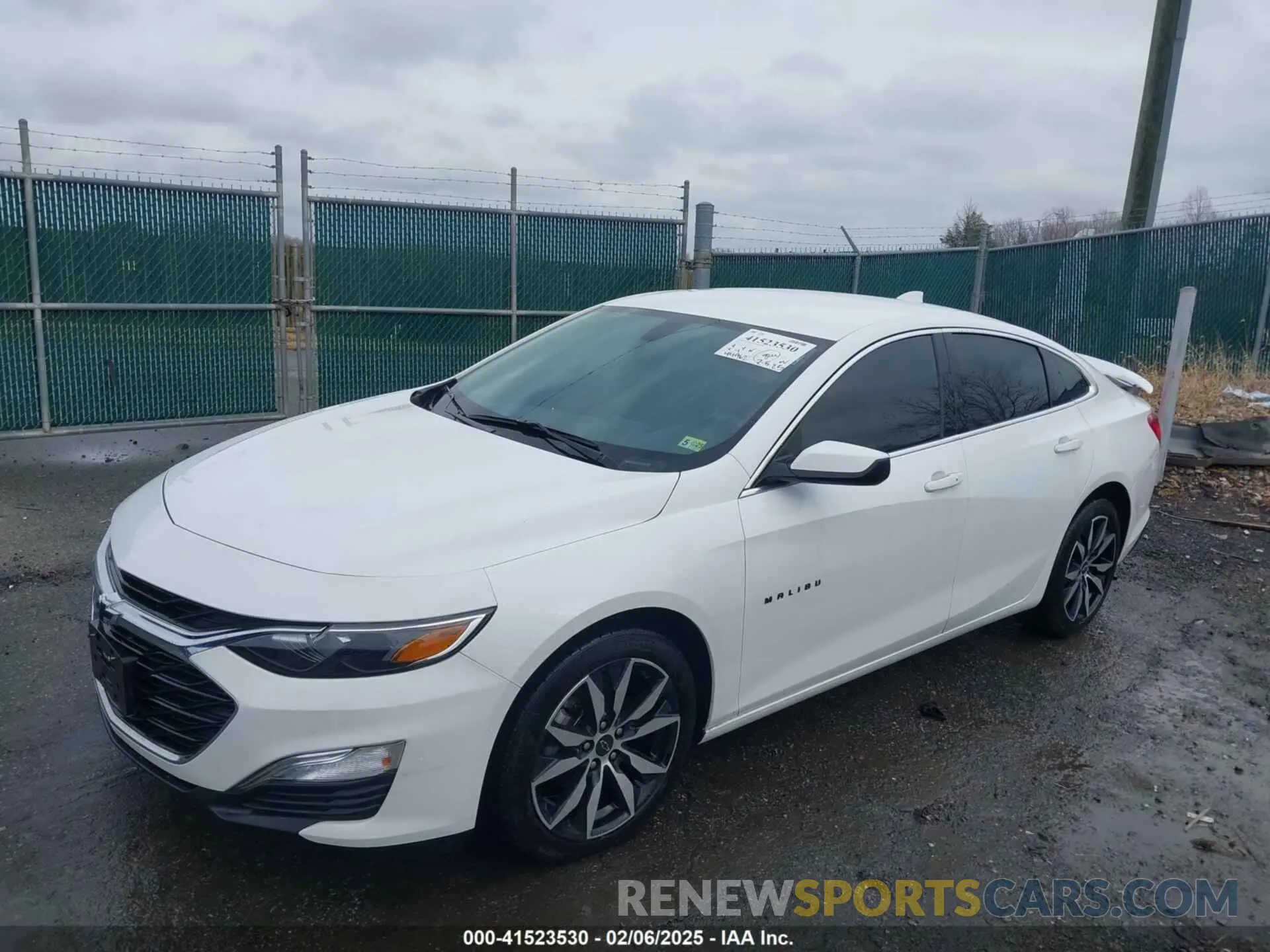 2 Photograph of a damaged car 1G1ZG5ST3MF030273 CHEVROLET MALIBU 2021