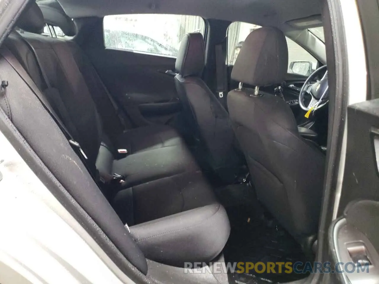 10 Photograph of a damaged car 1G1ZG5ST3MF042326 CHEVROLET MALIBU 2021