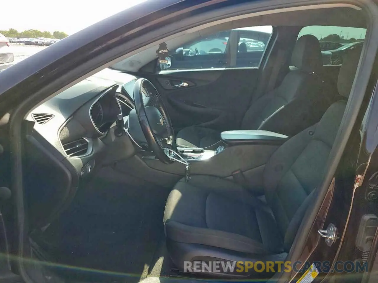 7 Photograph of a damaged car 1G1ZG5ST7MF045634 CHEVROLET MALIBU 2021