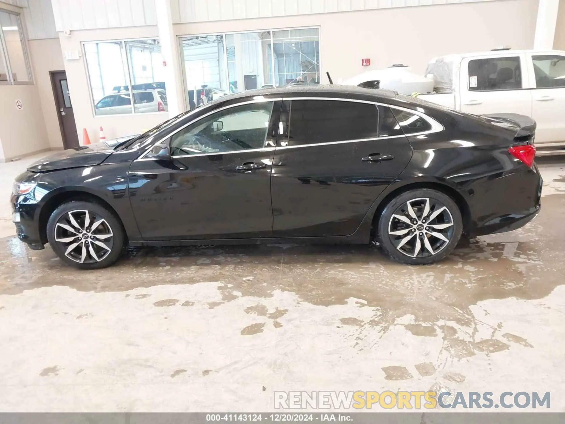 14 Photograph of a damaged car 1G1ZG5ST9MF036949 CHEVROLET MALIBU 2021