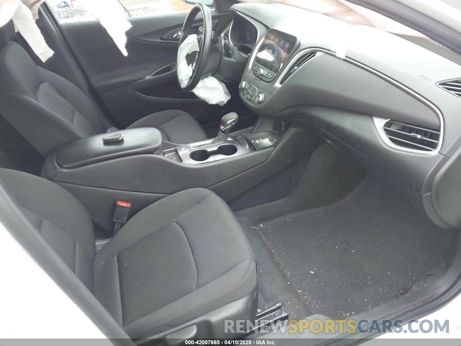5 Photograph of a damaged car 1G1ZG5ST9MF048647 CHEVROLET MALIBU 2021