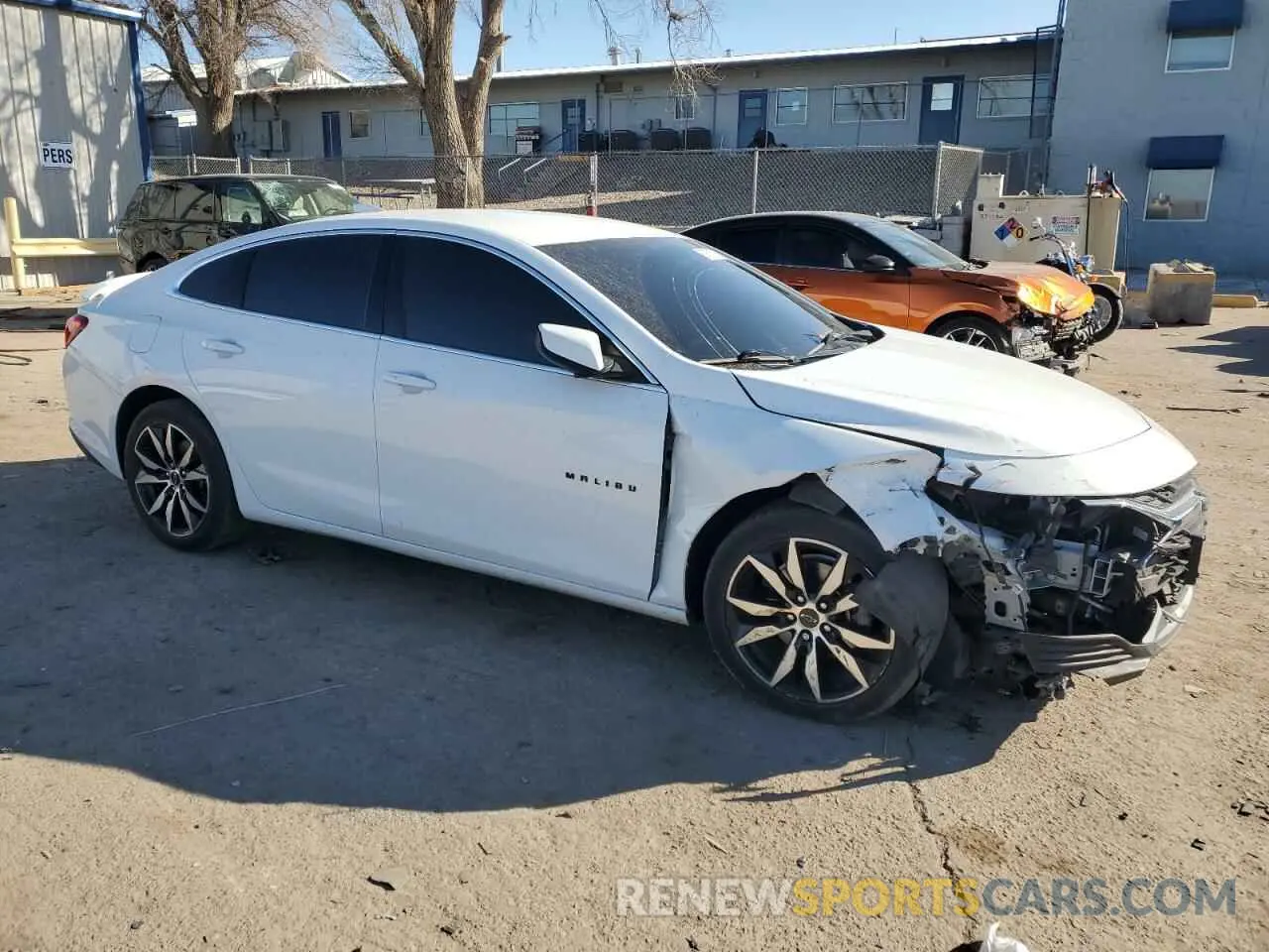 4 Photograph of a damaged car 1G1ZG5ST9MF089201 CHEVROLET MALIBU 2021