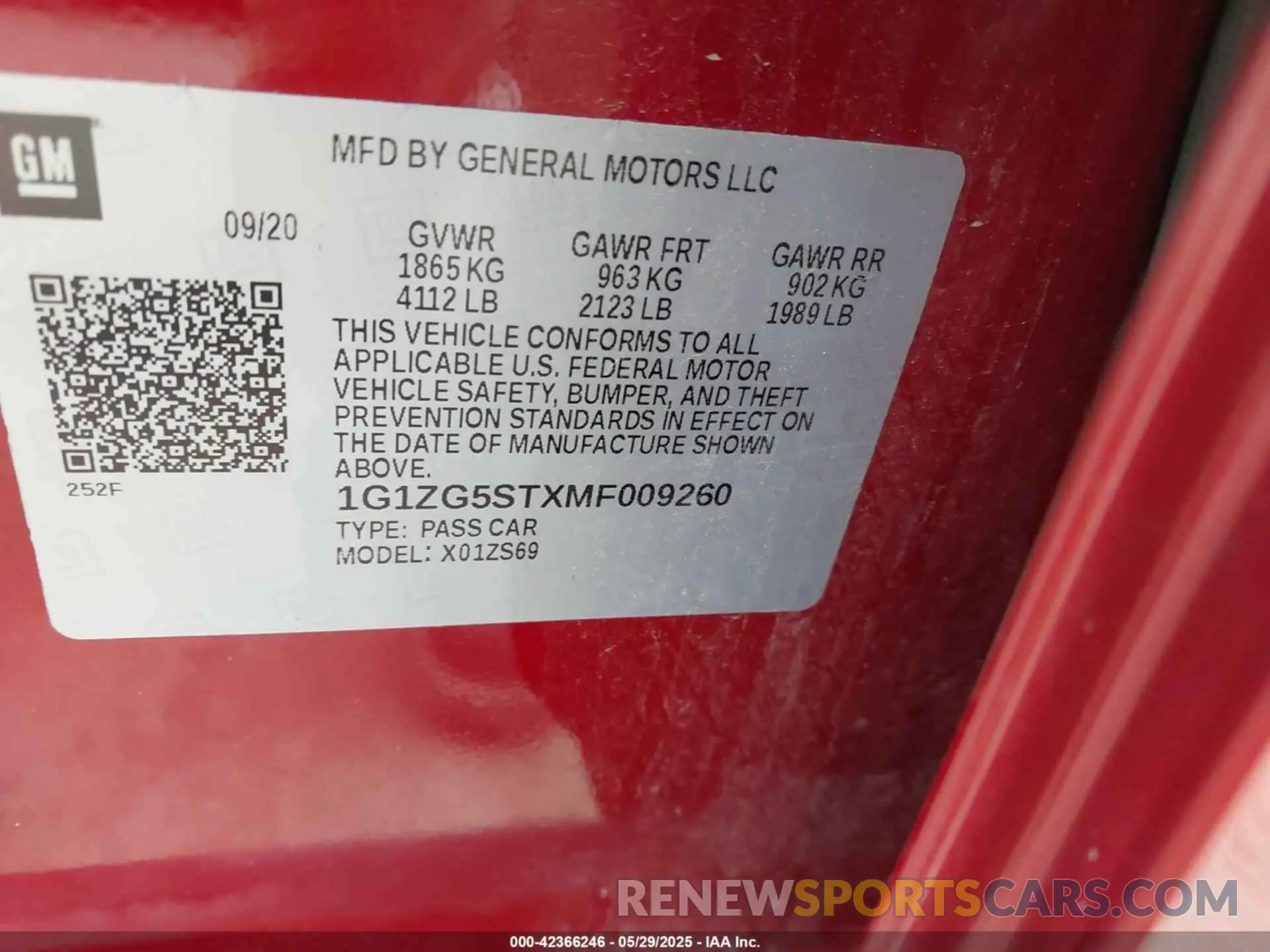 9 Photograph of a damaged car 1G1ZG5STXMF009260 CHEVROLET MALIBU 2021