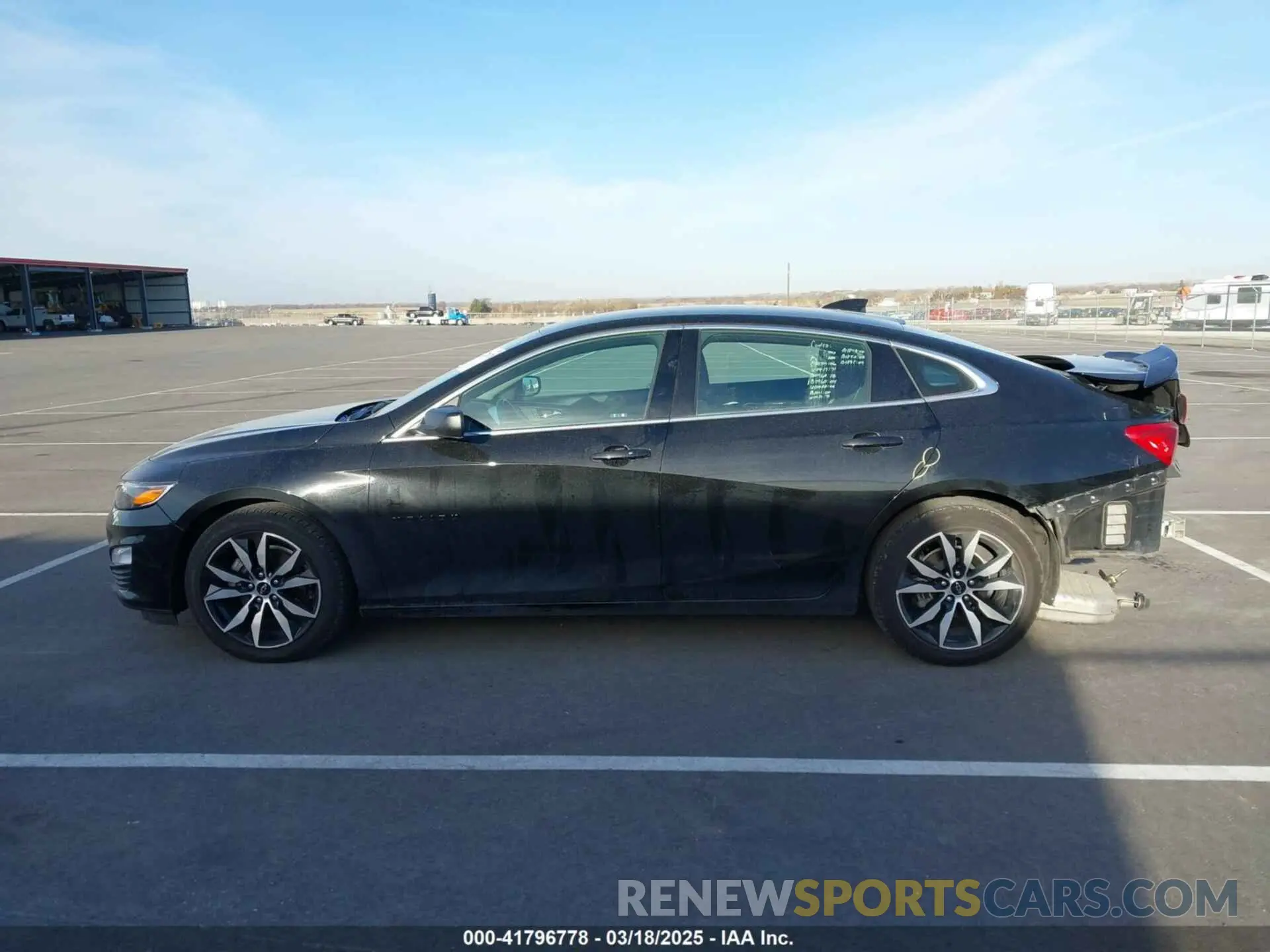 15 Photograph of a damaged car 1G1ZG5STXMF036040 CHEVROLET MALIBU 2021