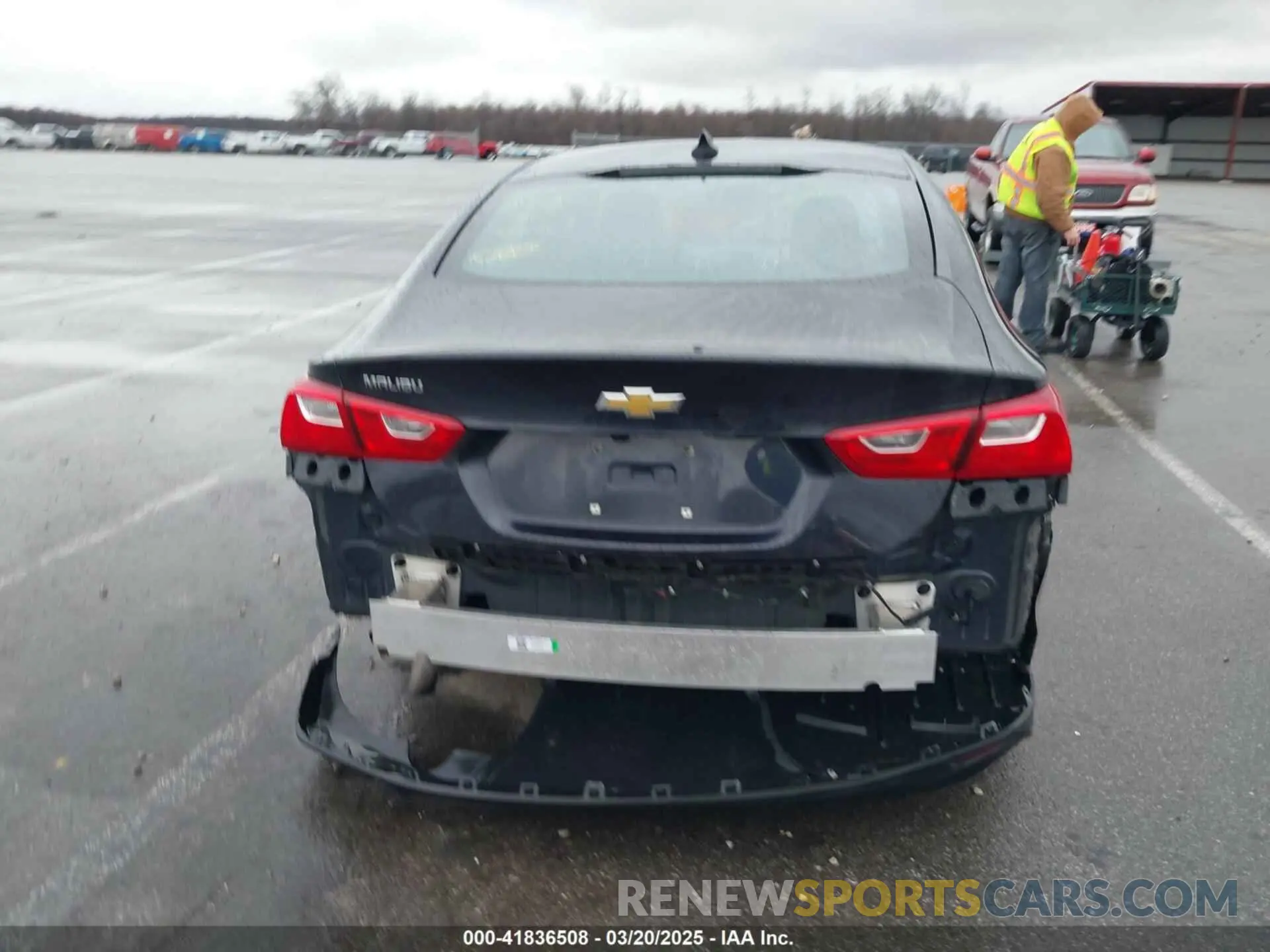 17 Photograph of a damaged car 1G1ZB5ST1NF189454 CHEVROLET MALIBU 2022