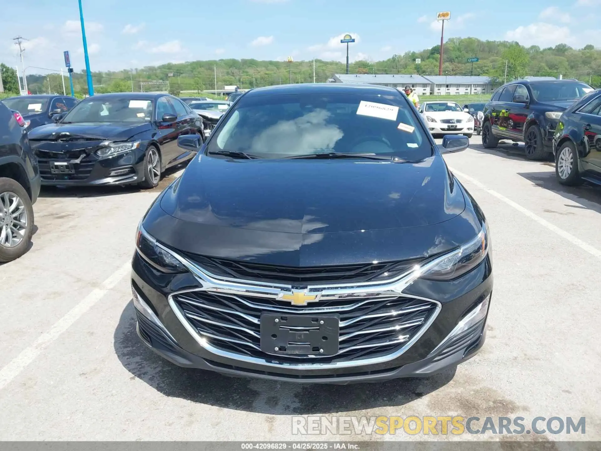 11 Photograph of a damaged car 1G1ZB5ST1NF207936 CHEVROLET MALIBU 2022