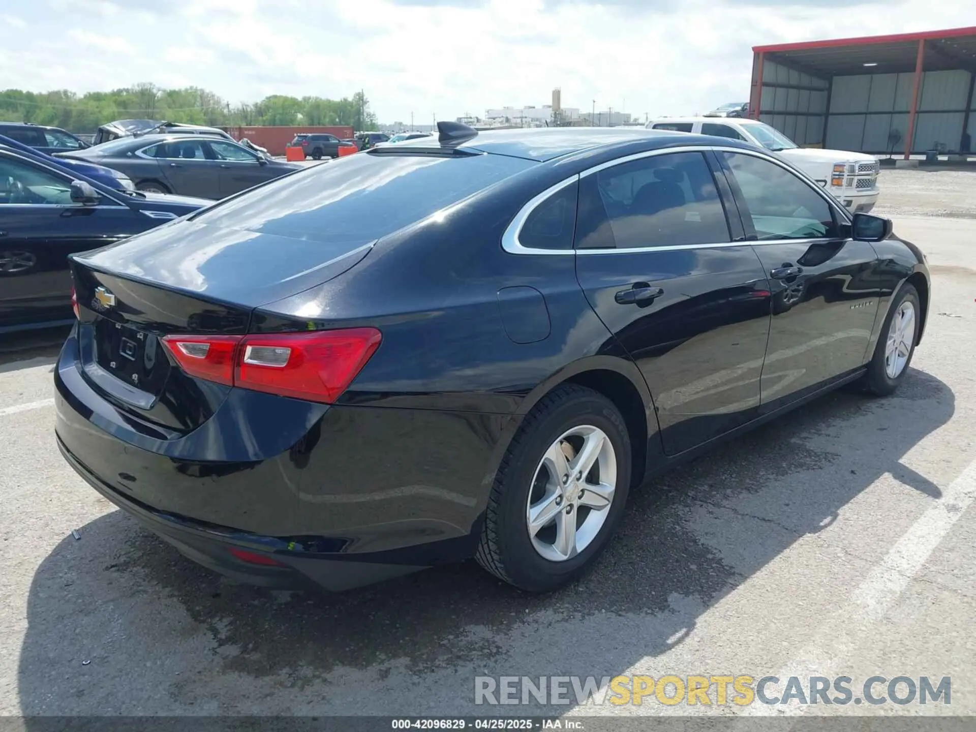 4 Photograph of a damaged car 1G1ZB5ST1NF207936 CHEVROLET MALIBU 2022