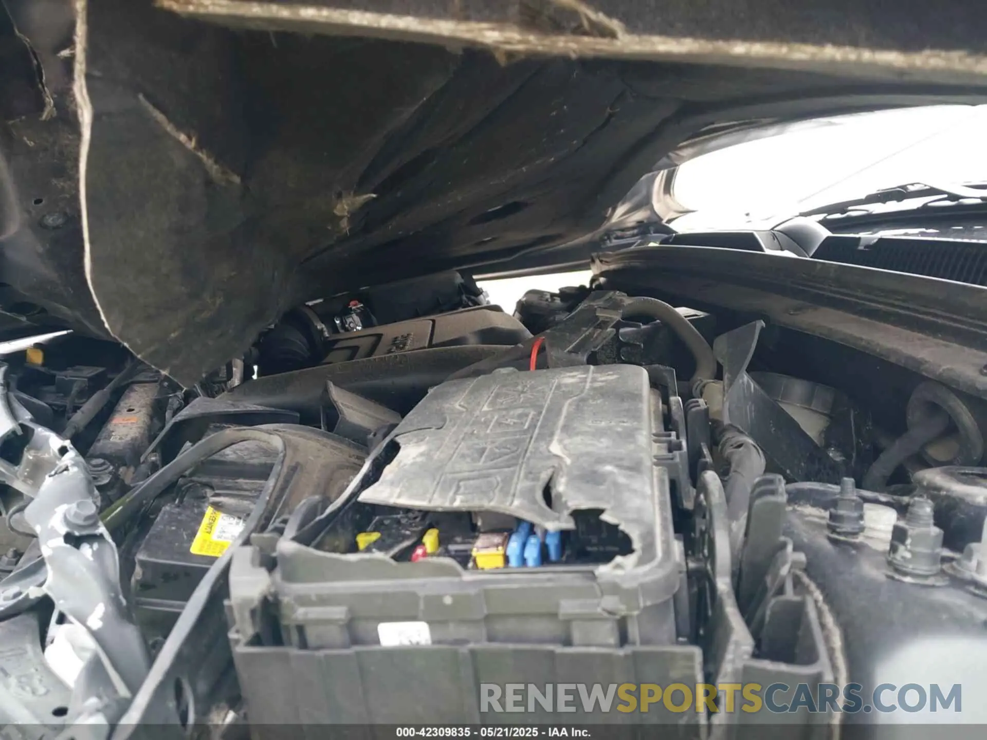 10 Photograph of a damaged car 1G1ZB5ST1NF208410 CHEVROLET MALIBU 2022