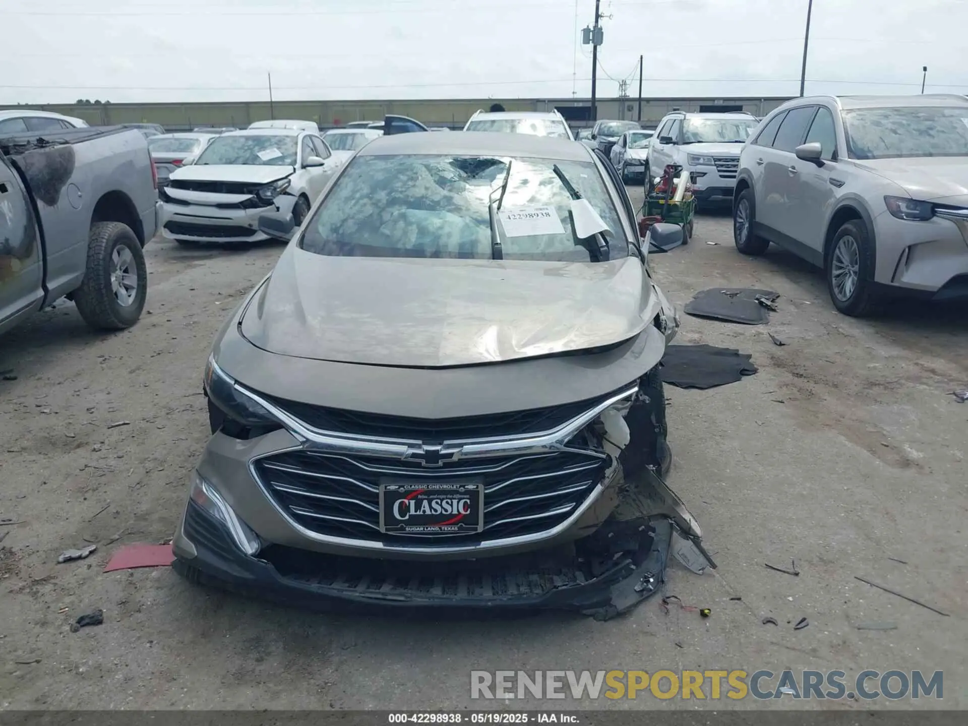 12 Photograph of a damaged car 1G1ZB5ST1NF209489 CHEVROLET MALIBU 2022